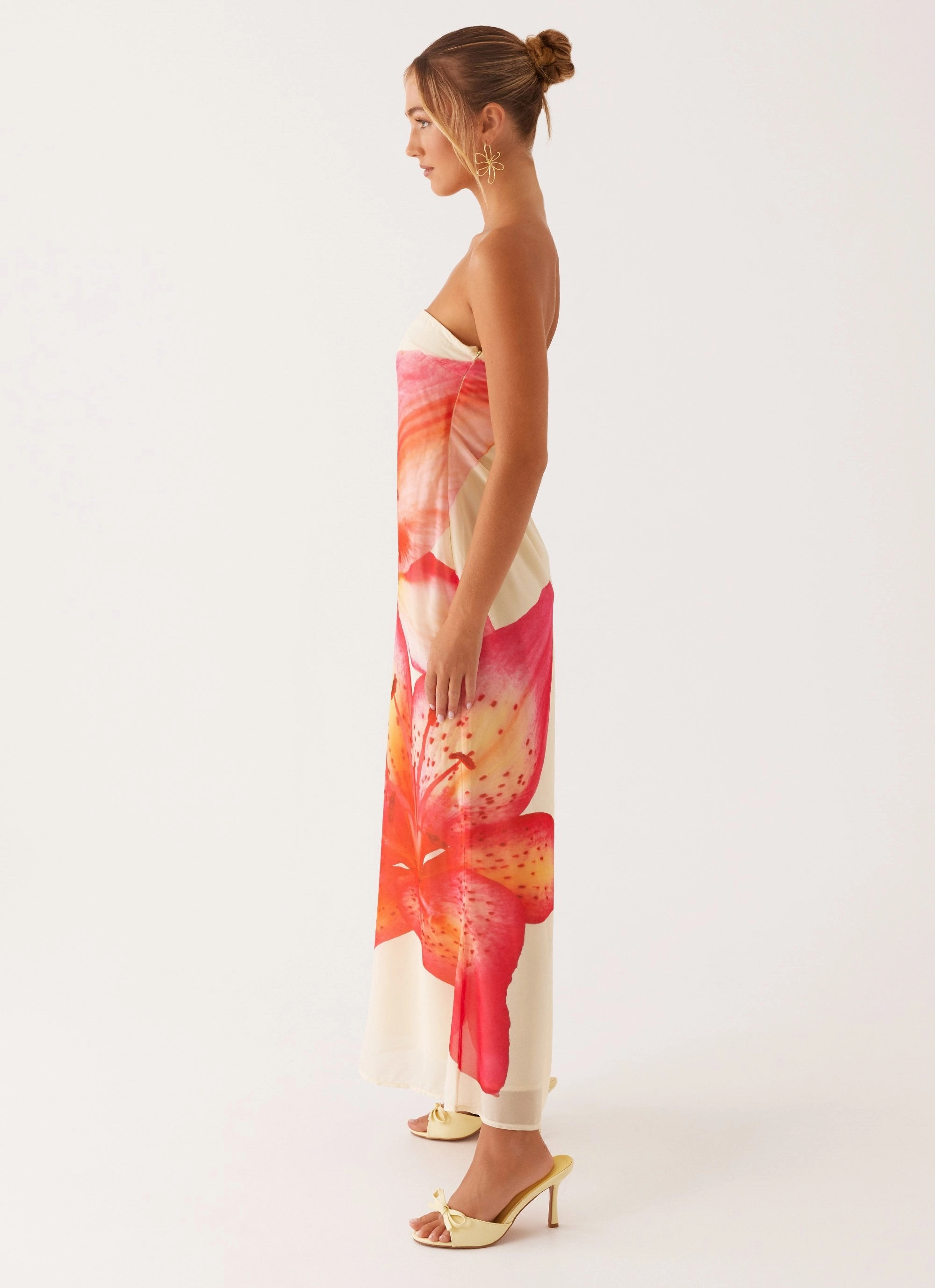Timeless Fit Look Soft Hue Darcy Maxi Dress - Yellow Floral
