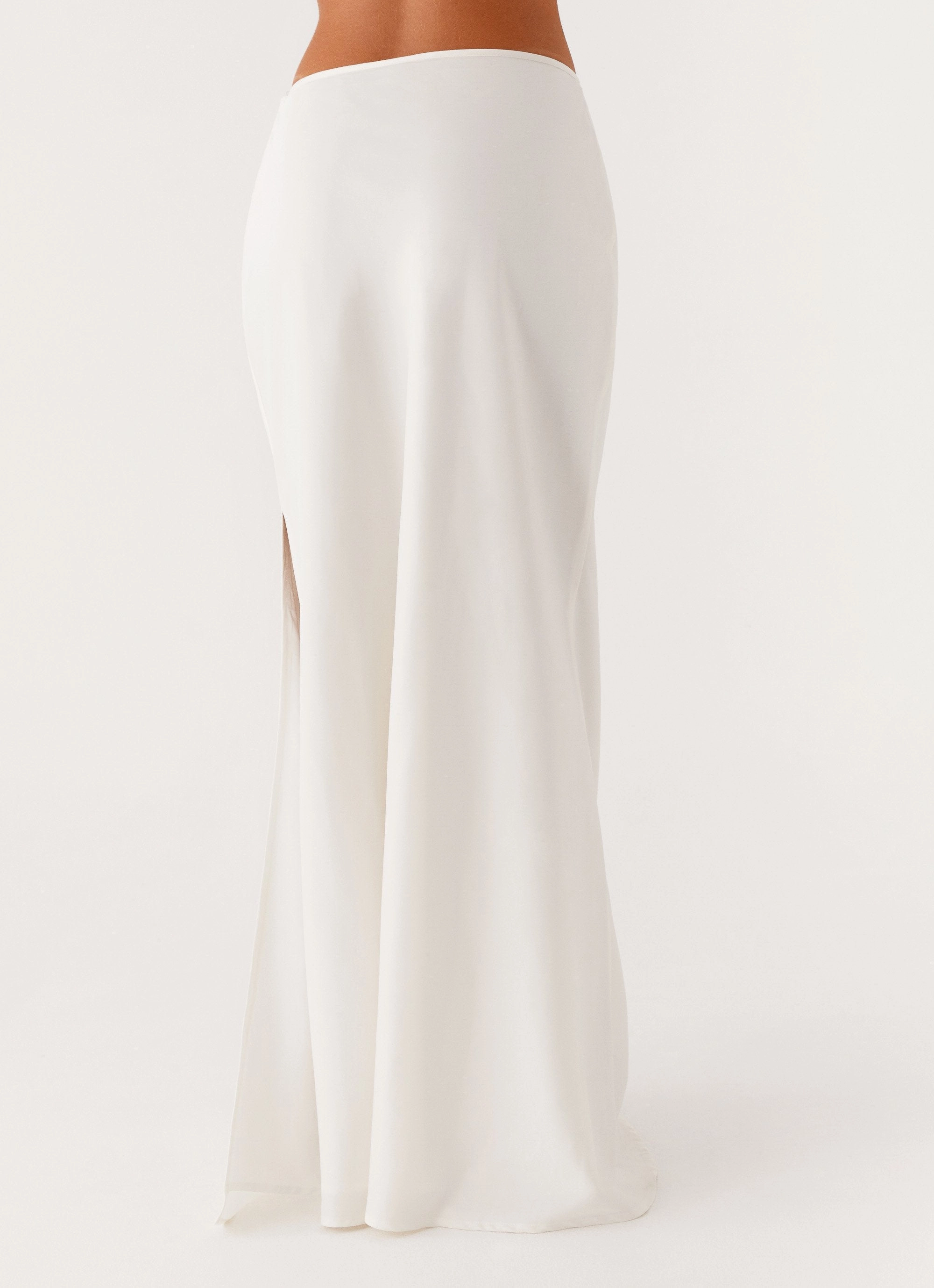 Relax Fit Lightweight Fabric Mina Satin Maxi Skirt - White