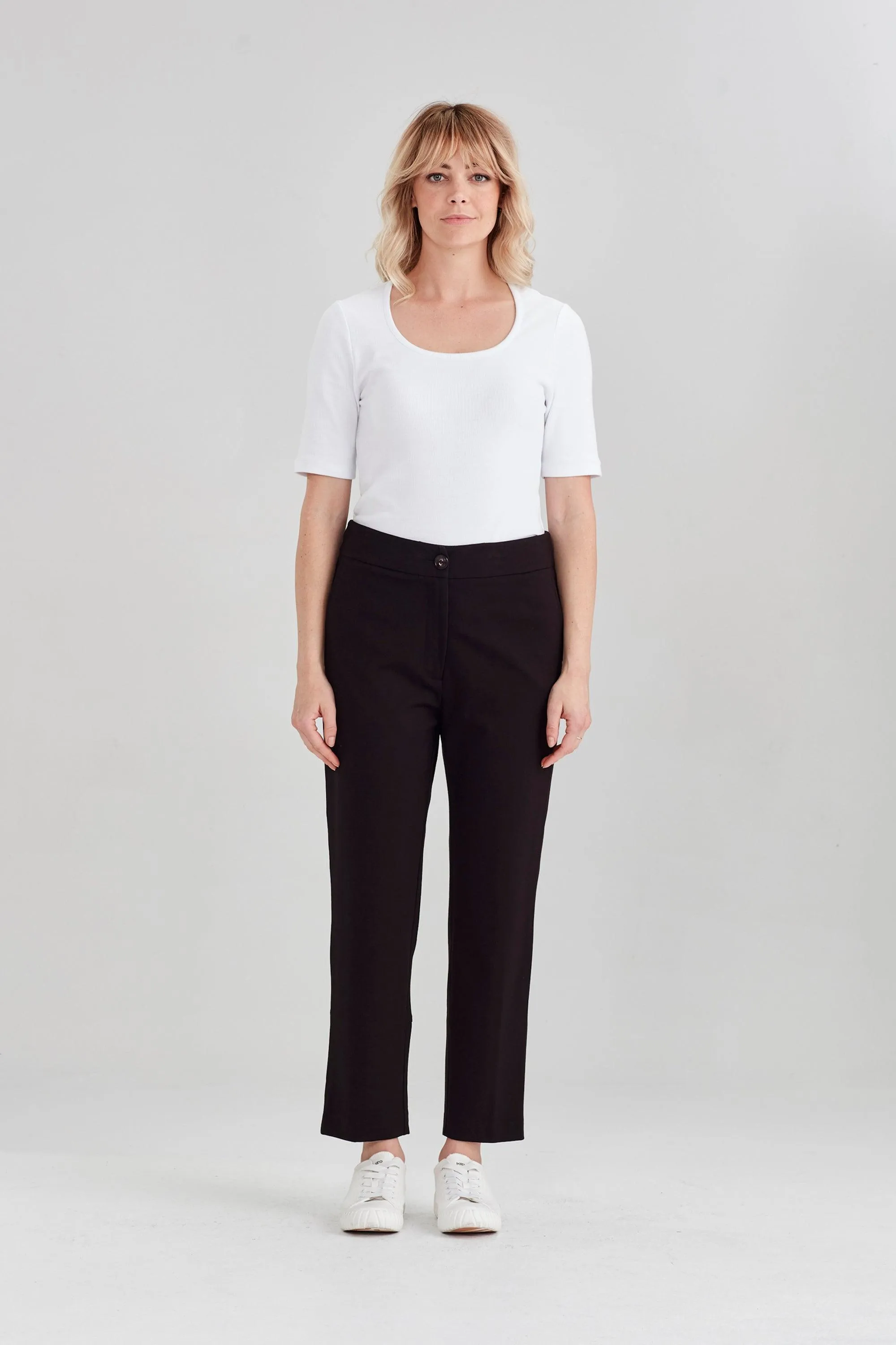 Cavalier Cropped Pant - Black