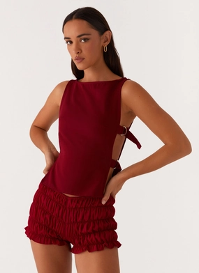 Thermal Insulation Tech Cherish You Buckle Top - Maroon