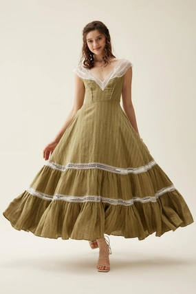 Cherry Tree 25 | Lace Linen flared dress Minimal Stretch Fit