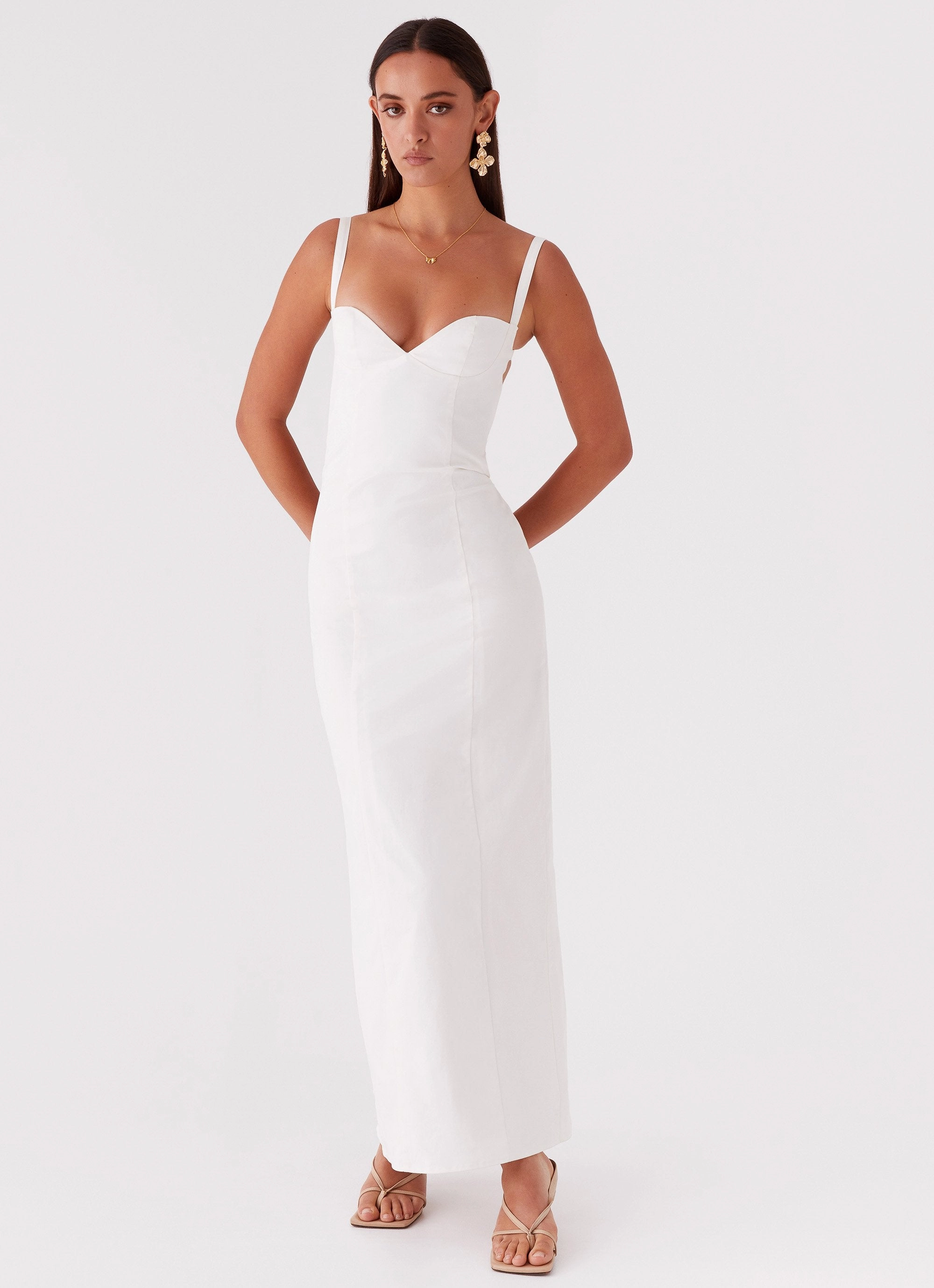 Naomi Backless Maxi Dress - Off White Floral Swing Rose Soft