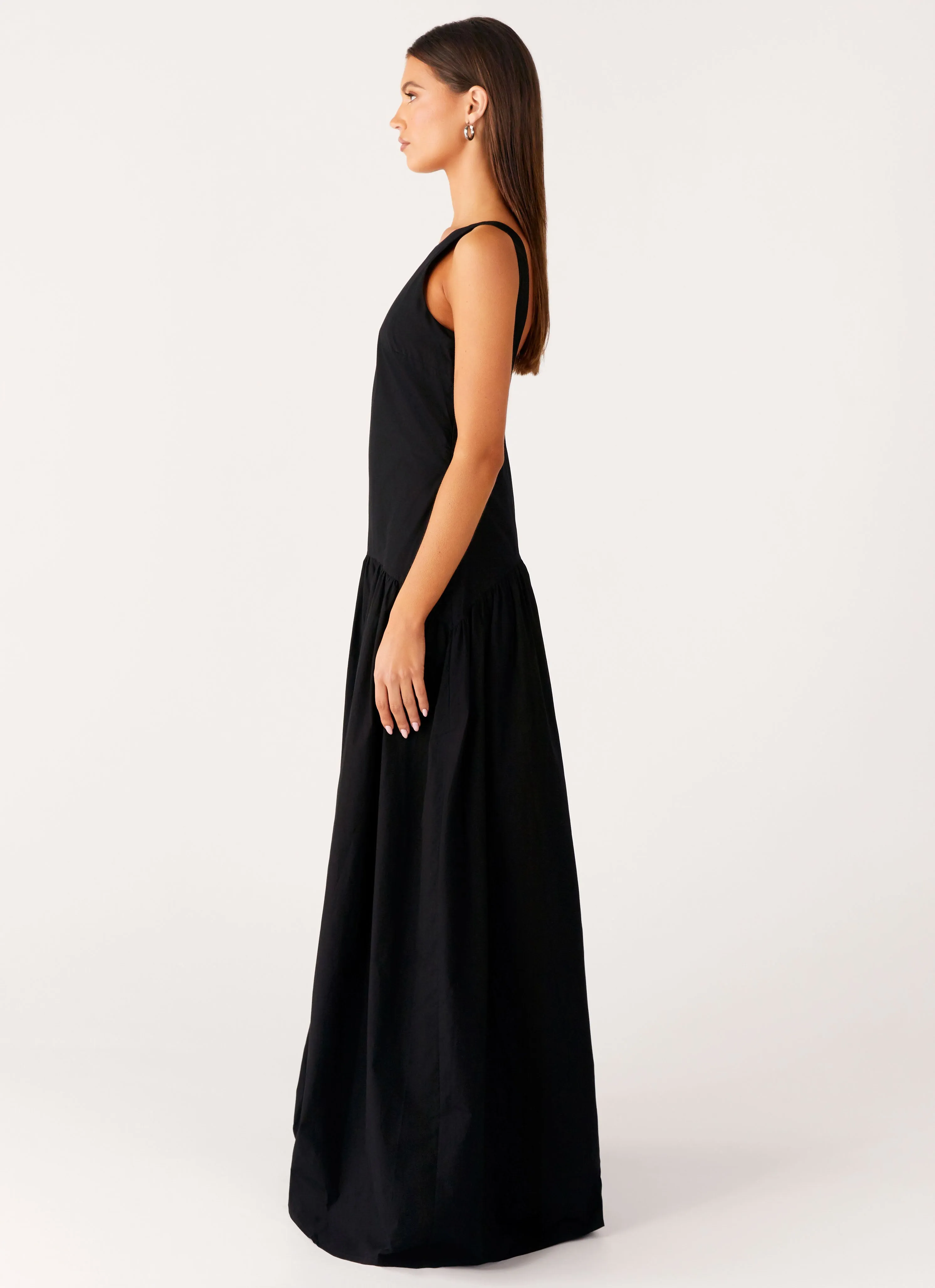 Moment Soft Stylish Fit Morena Maxi Dress - Black