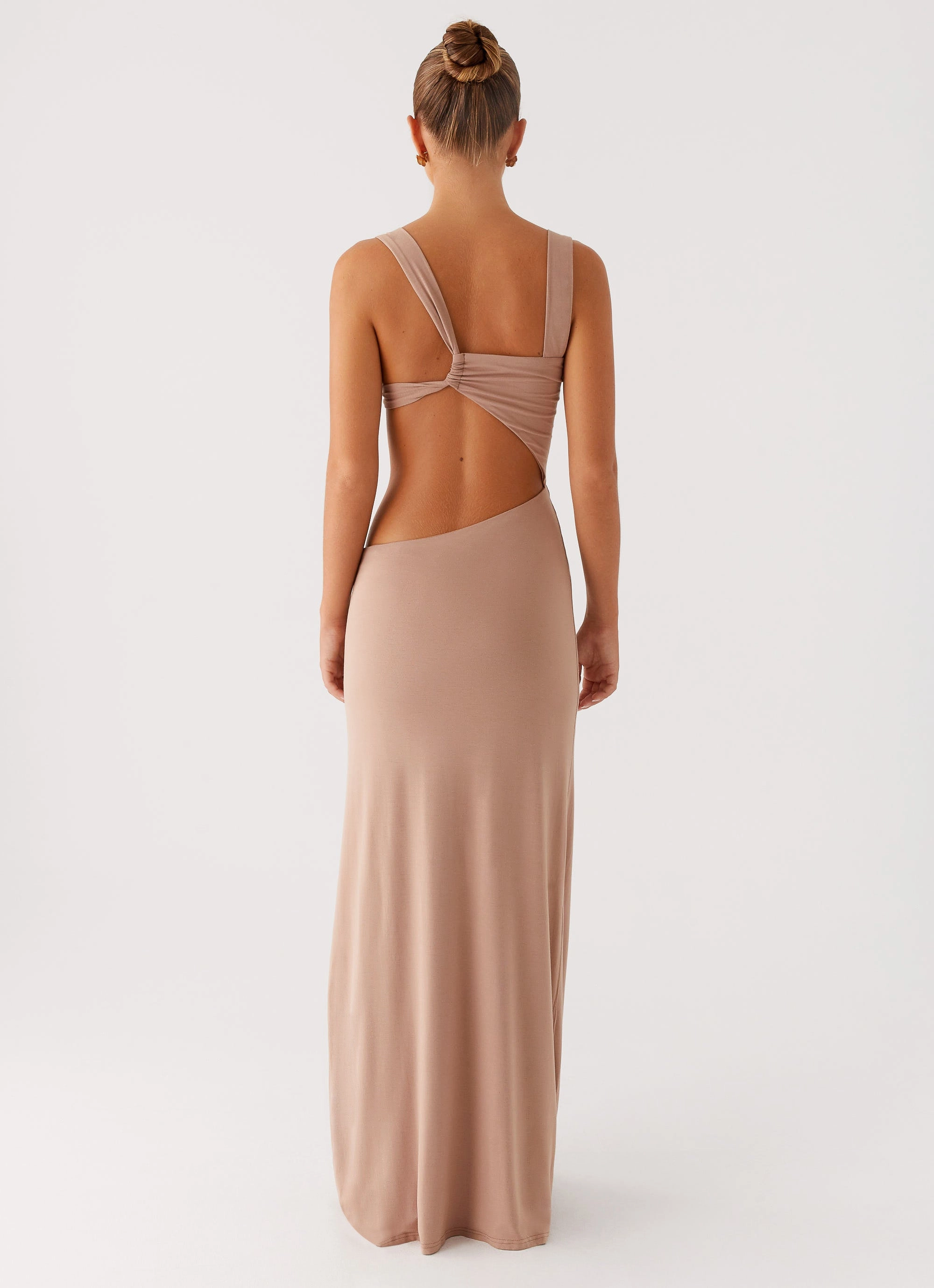 Kika Maxi Dress - Beige Statement Look