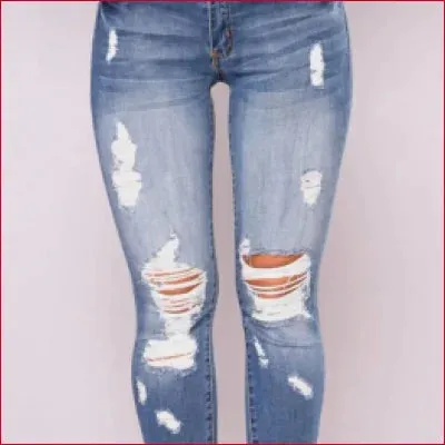 Classic Ripped Women’s Skinny Jeans