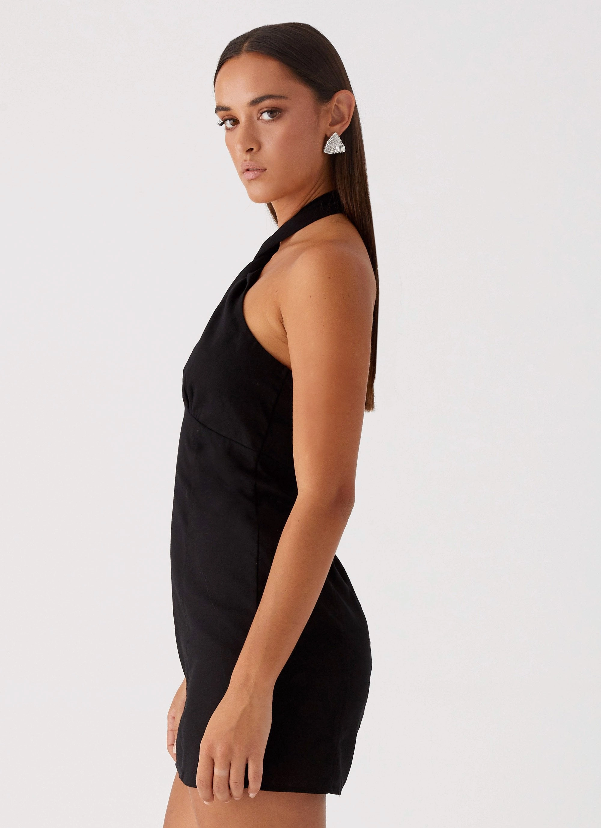 Timeless Beauty Seasonal Fit Sabine Linen Mini Dress - Black