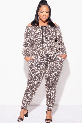 Stretch Movement Abrasion Resistant Surface Final Sale Plus Size 2-Piece Off the Shoulder Top and Pants Set in Animal Print