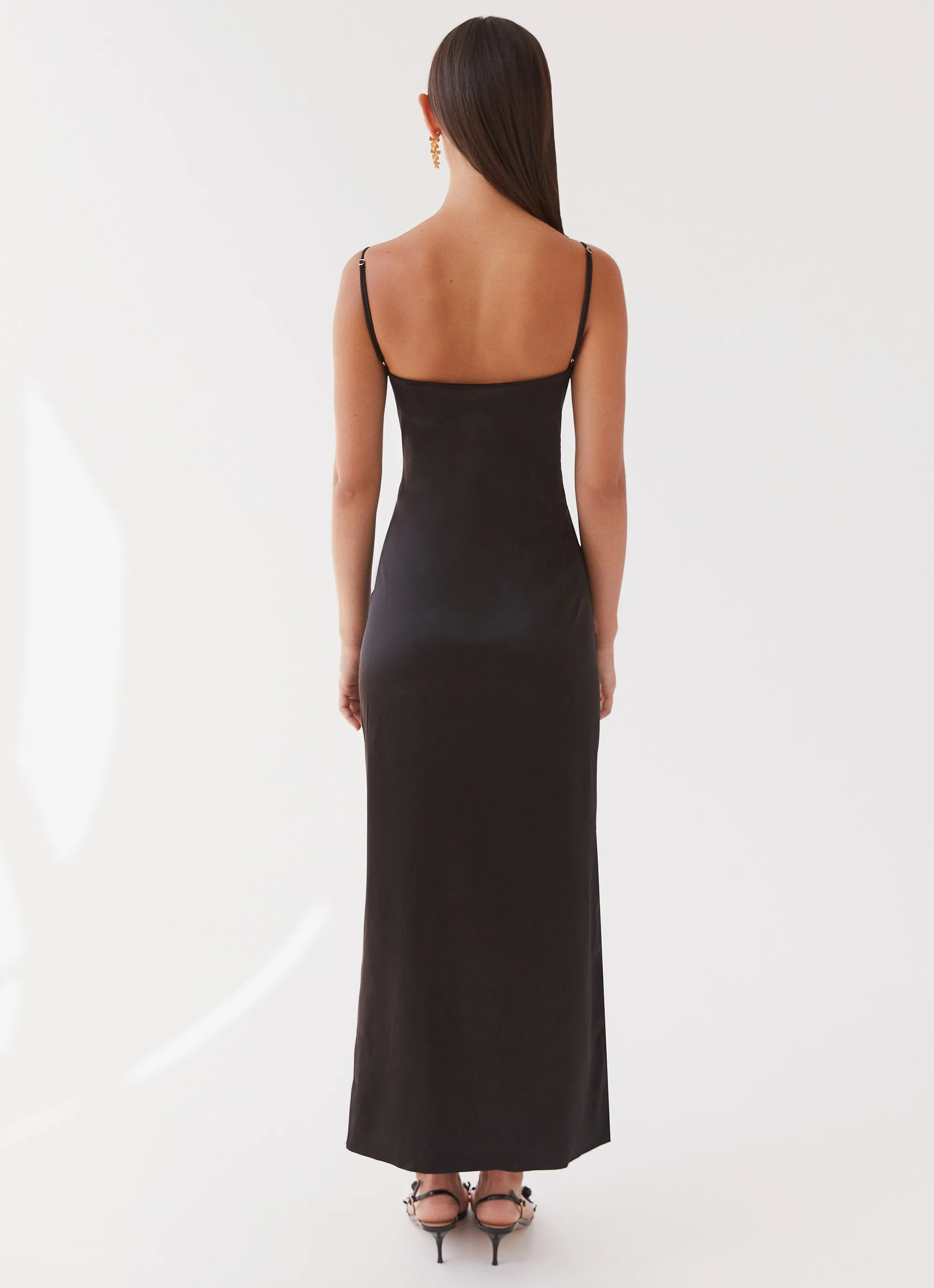Smart Casual Close To You Maxi Dress - Black