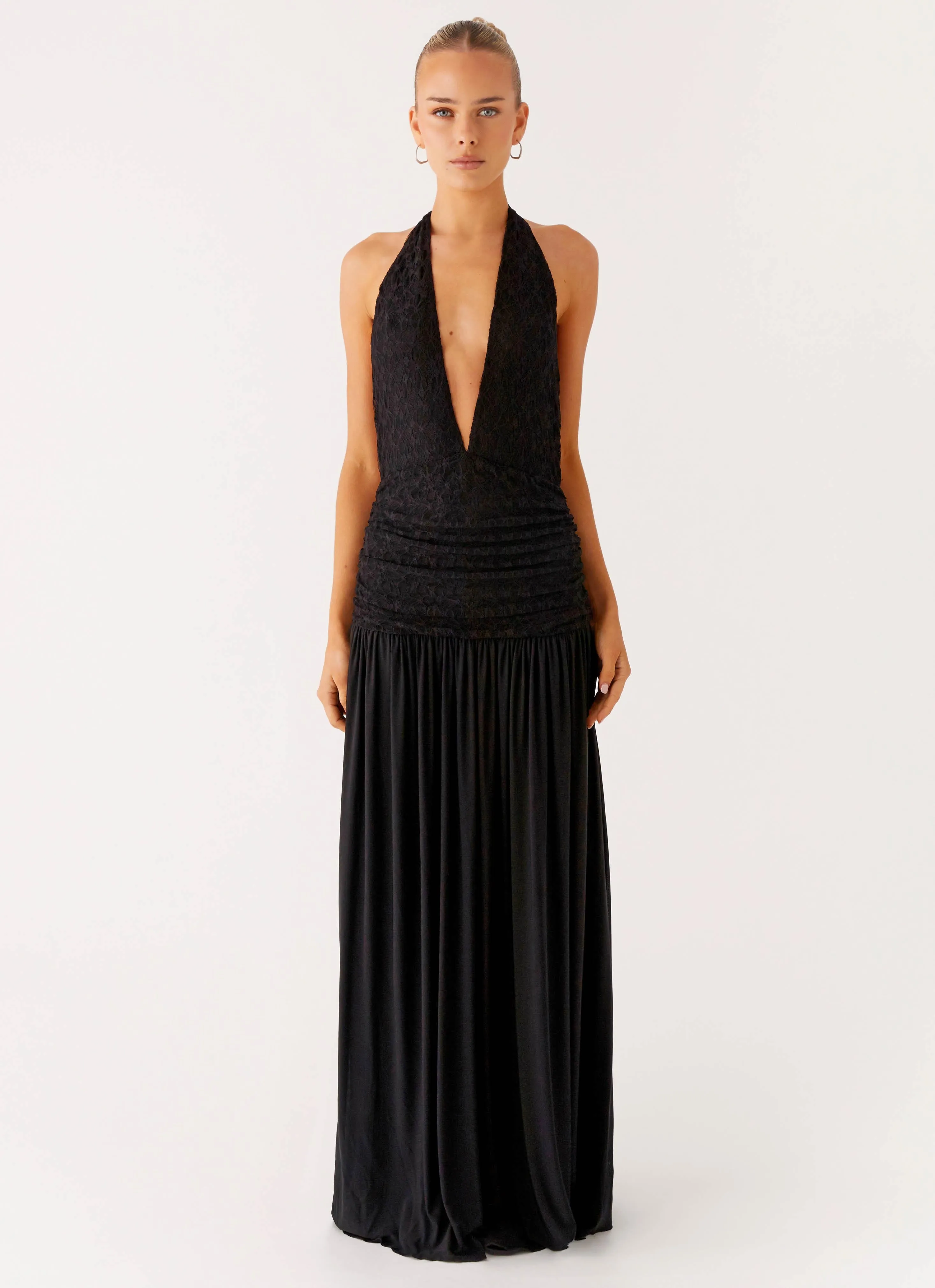 luxe feel Cozy Layers Full Attention Maxi Dress - Black
