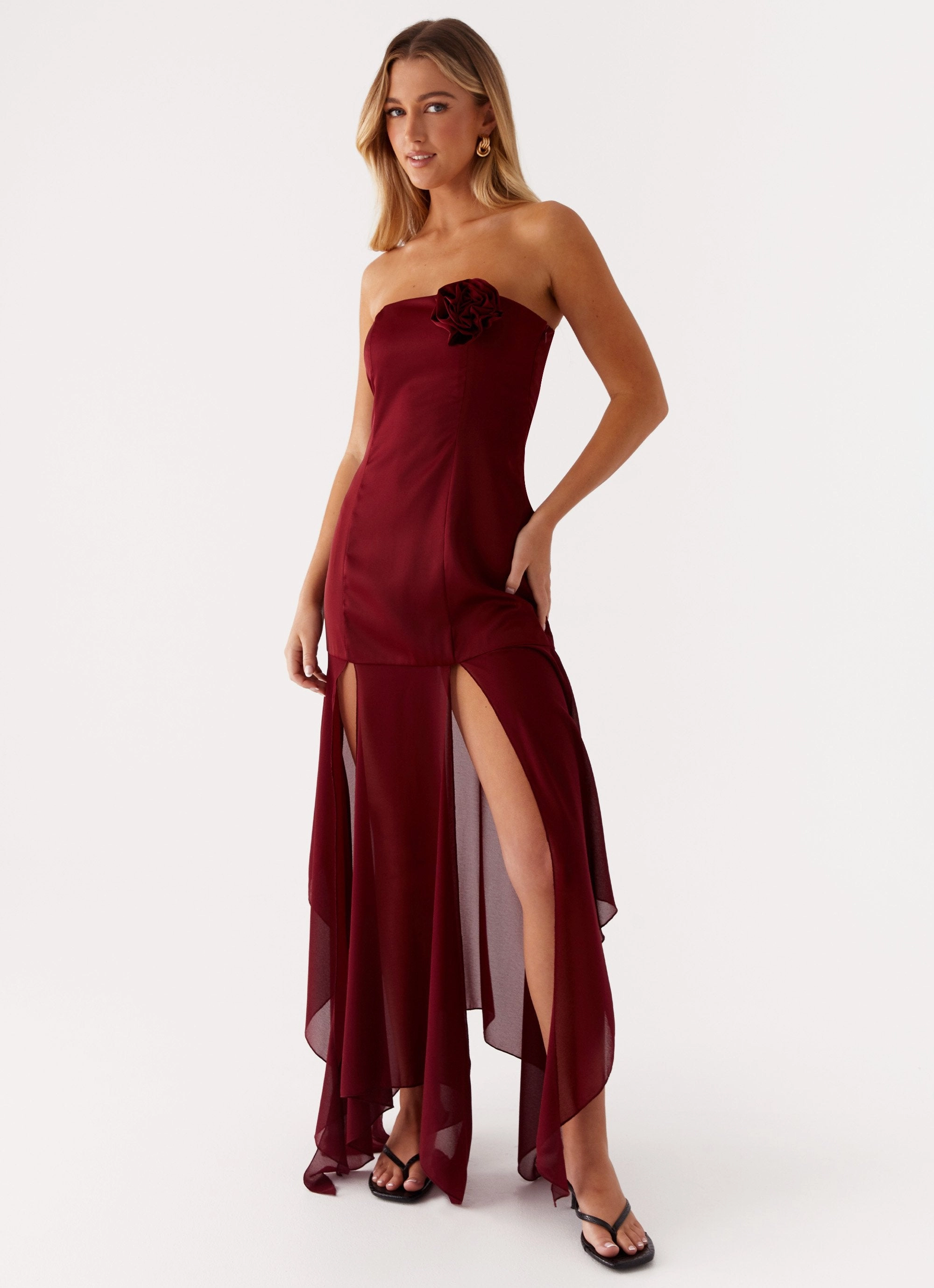 Cozy Mood Classic Edge Collision Satin Maxi Dress - Cherry Red