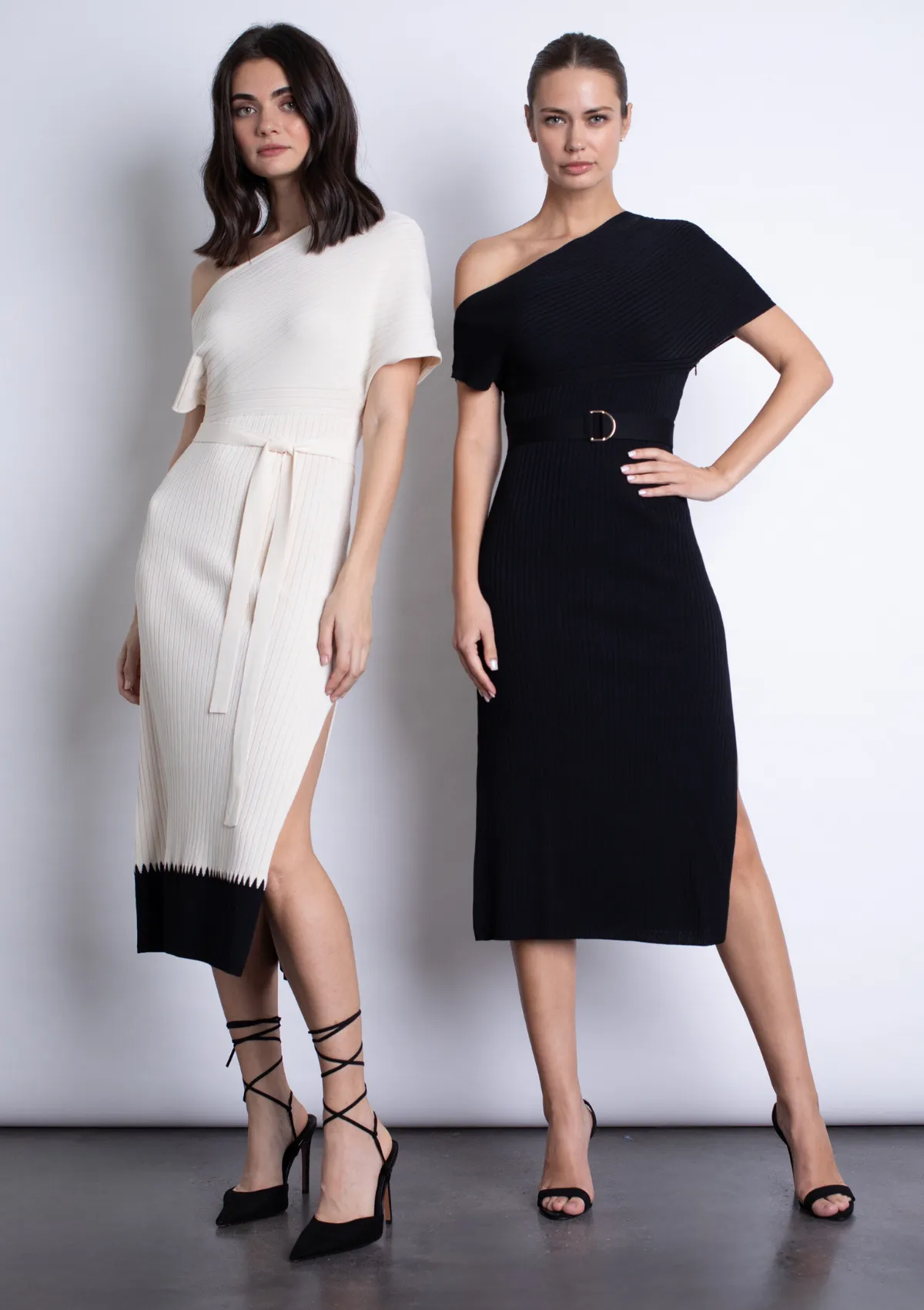Amber Knit Midi Dress - Black Cozy Fit