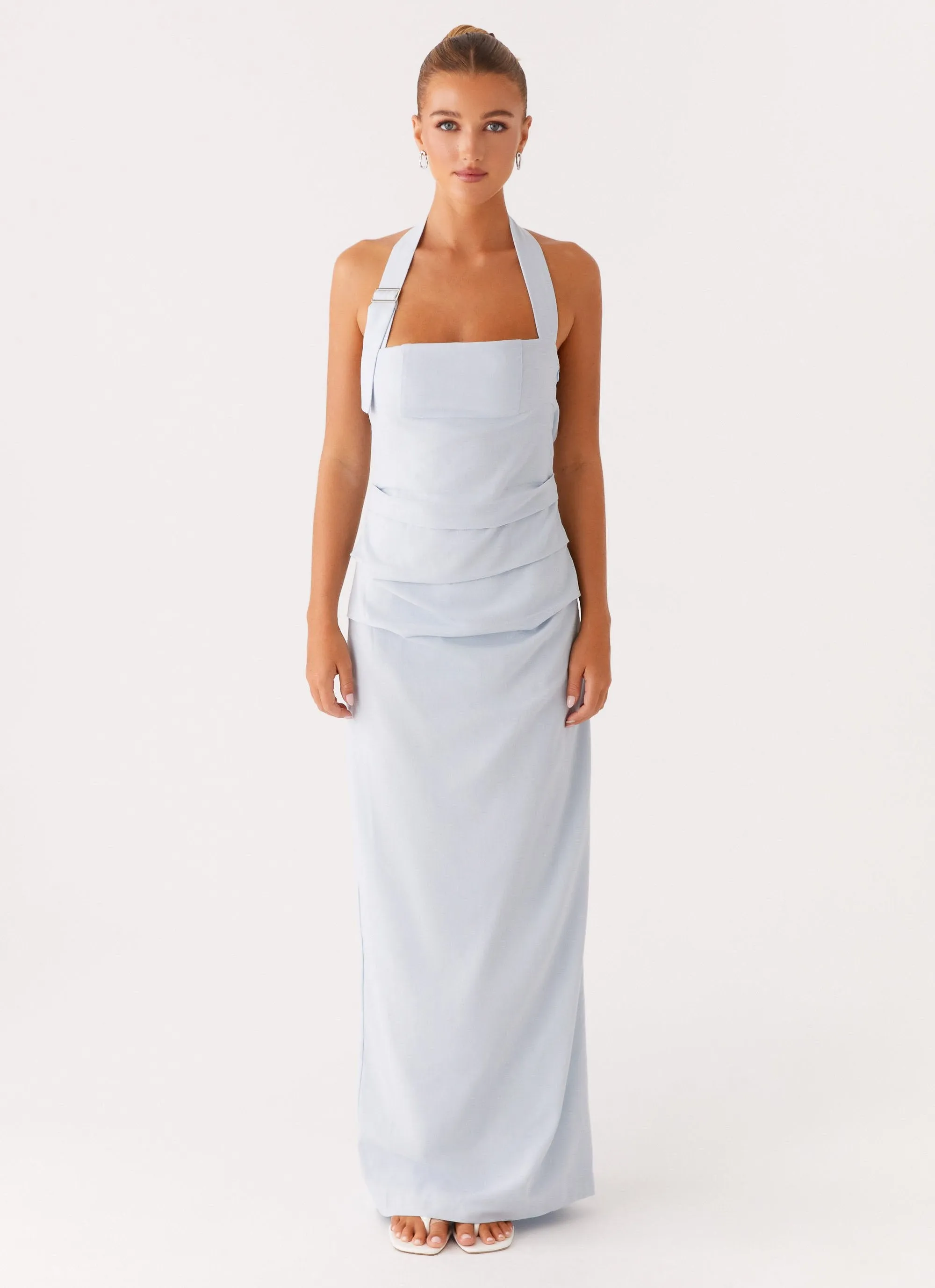 Rumour Has it Maxi Dress - Blue Feminine Fit Neutral Look