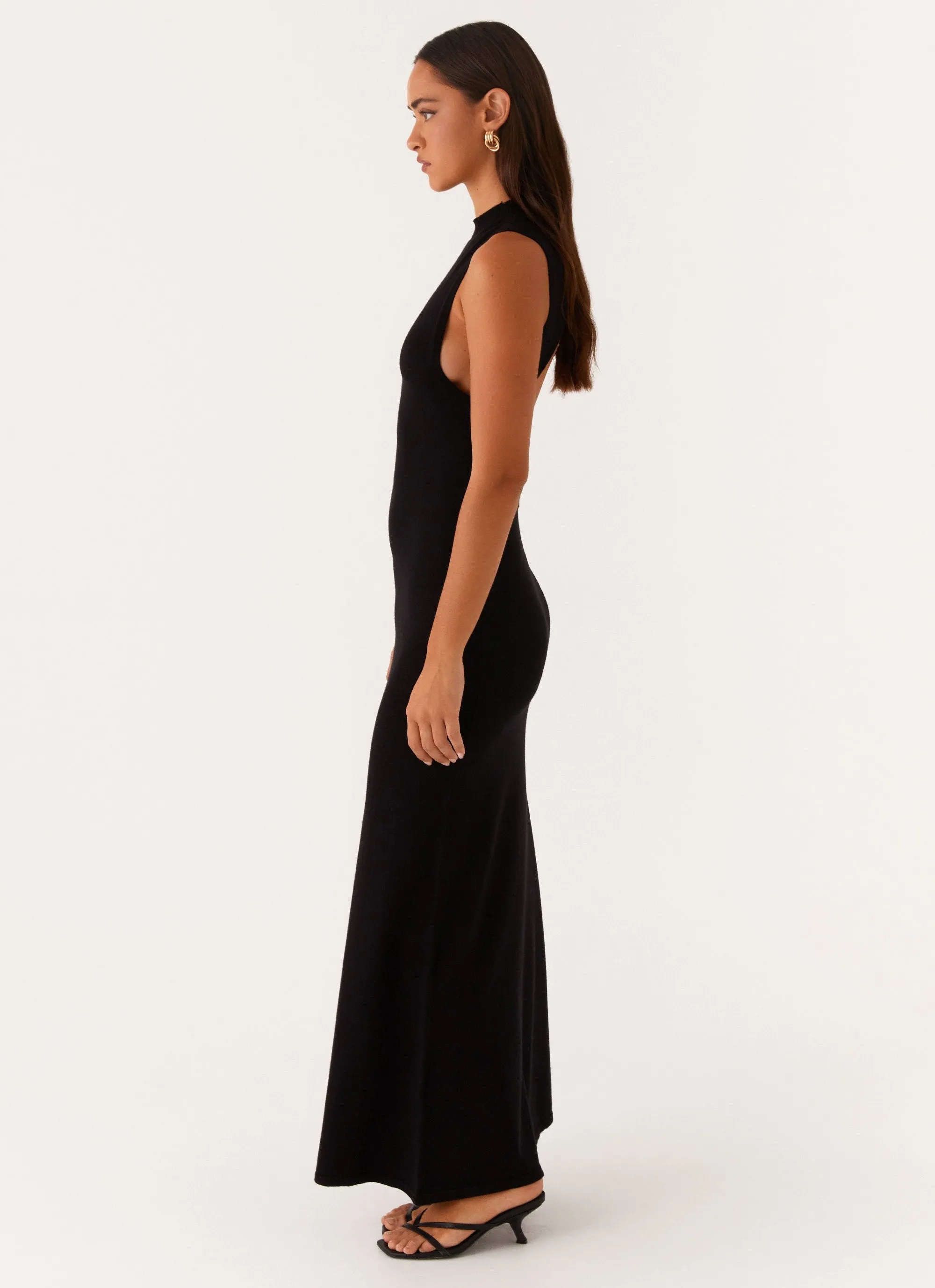Prove It Knit Maxi Dress - Black Sleek Flow soft elegance