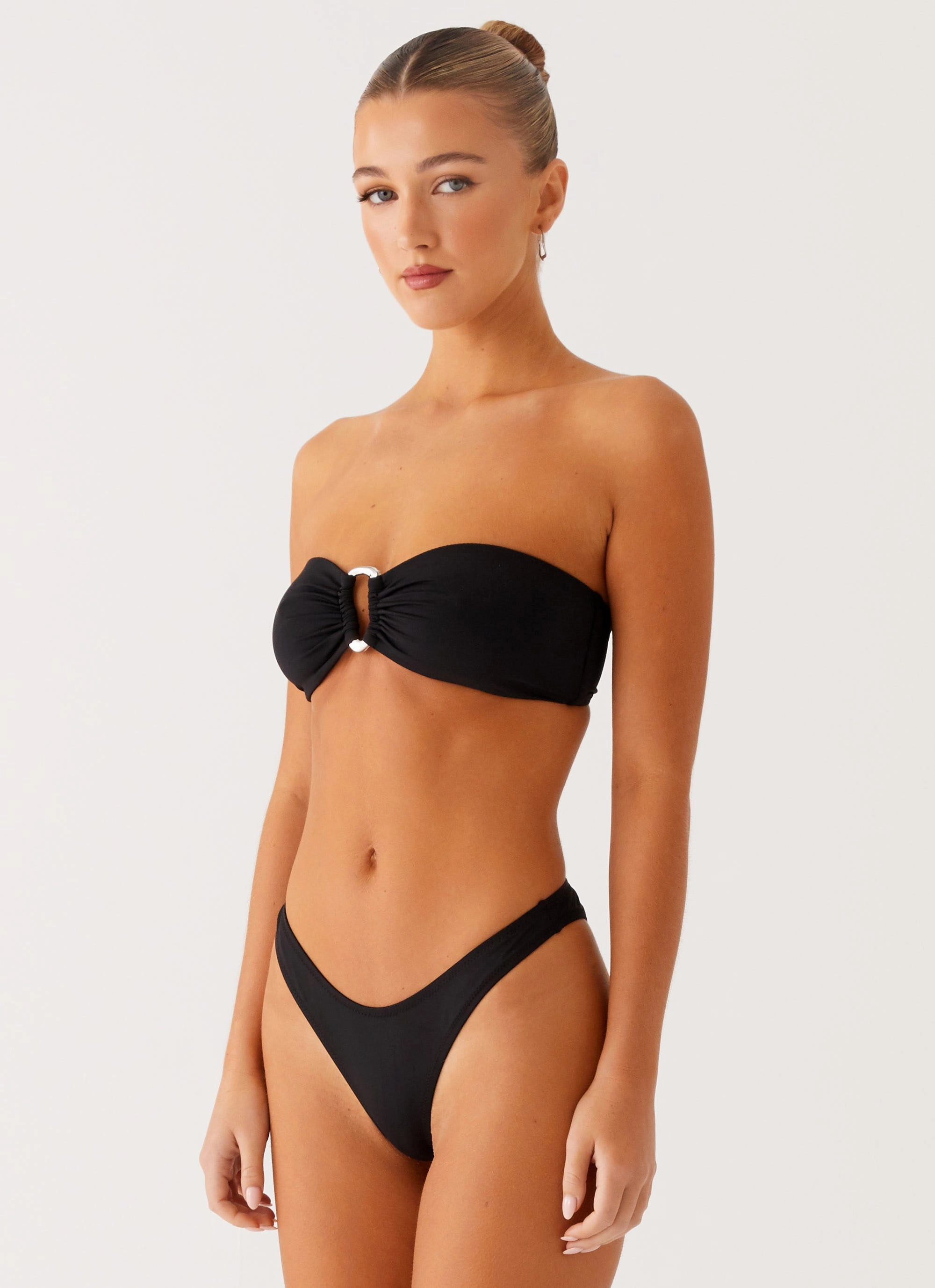 Cuba Strapless Bikini Top - Black Quick Dry Inner Layer Compression Zoned Panels