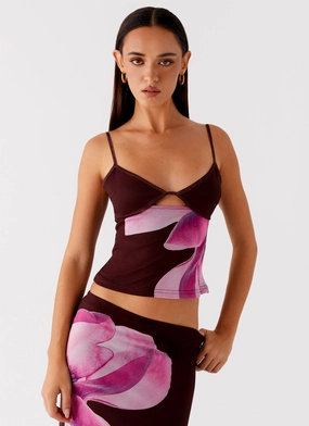 Alpha Cut Out Top - Dark Chocolate MeshPanelIntegration Layered Ventilation Zones