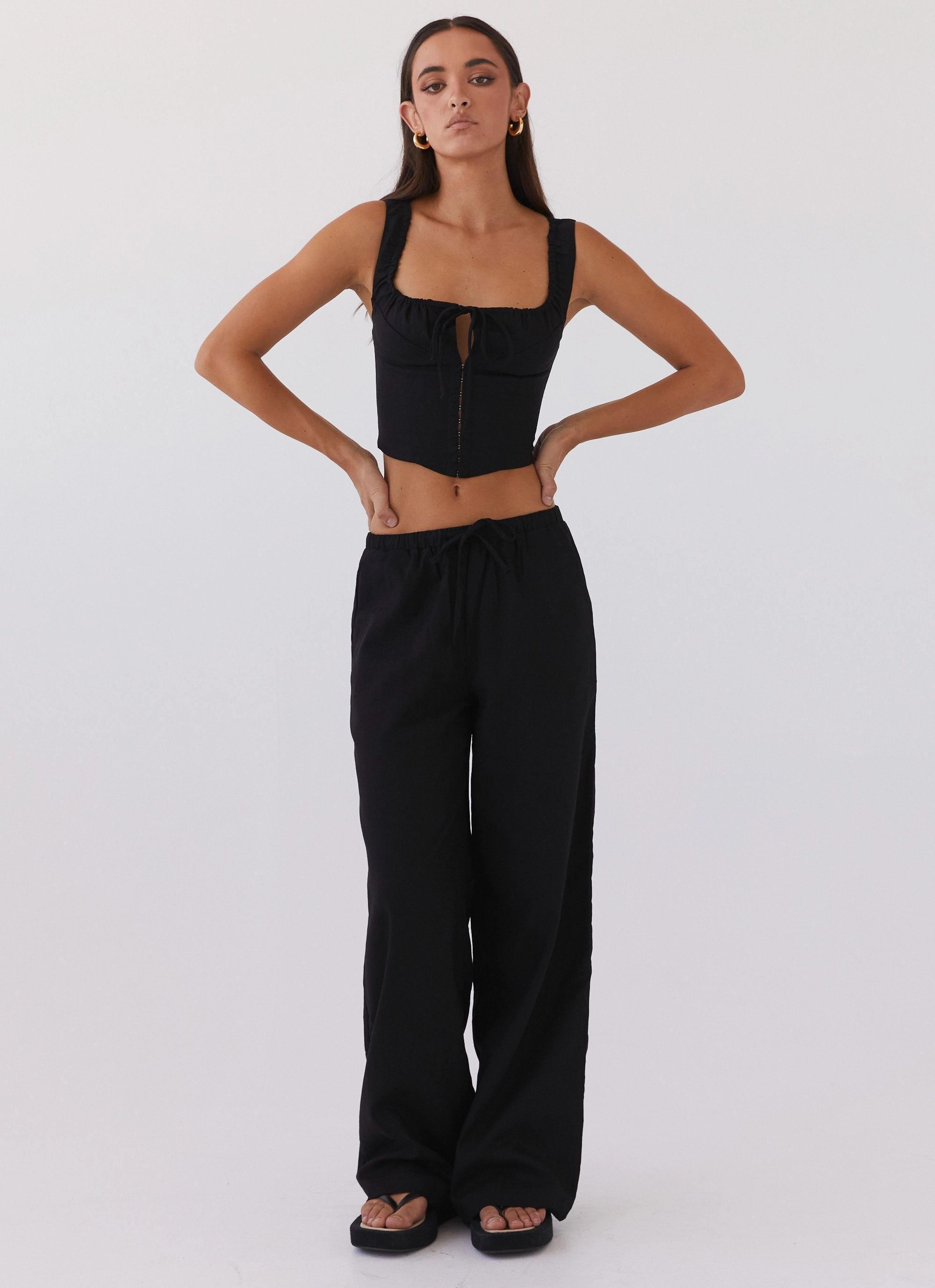 Classic Fit Fresh Face Linen Pants - Black