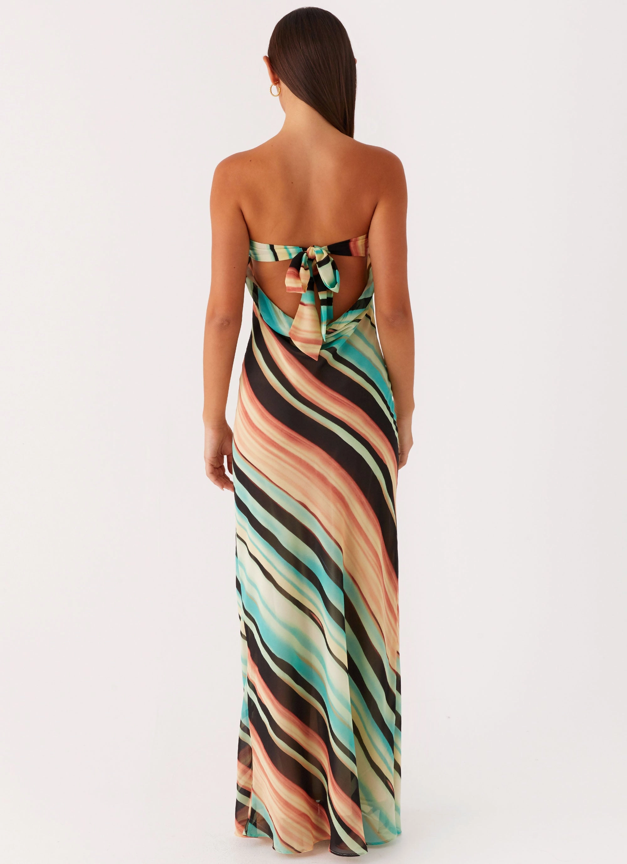 Chic Ensemble Dream Look Como Maxi Dress - Stripe
