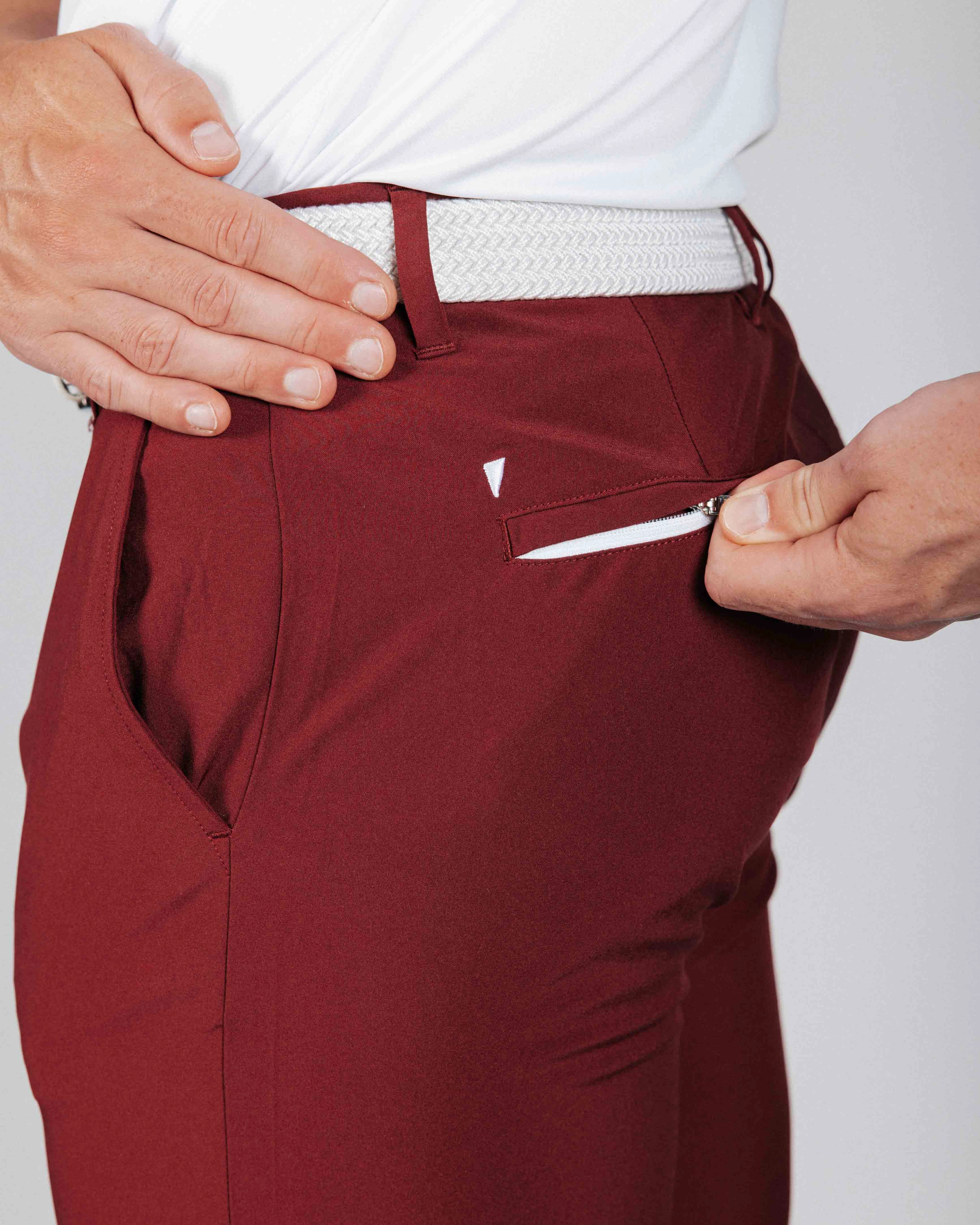 Men's Wine Golf Jogger Cool Weather Stylish Look