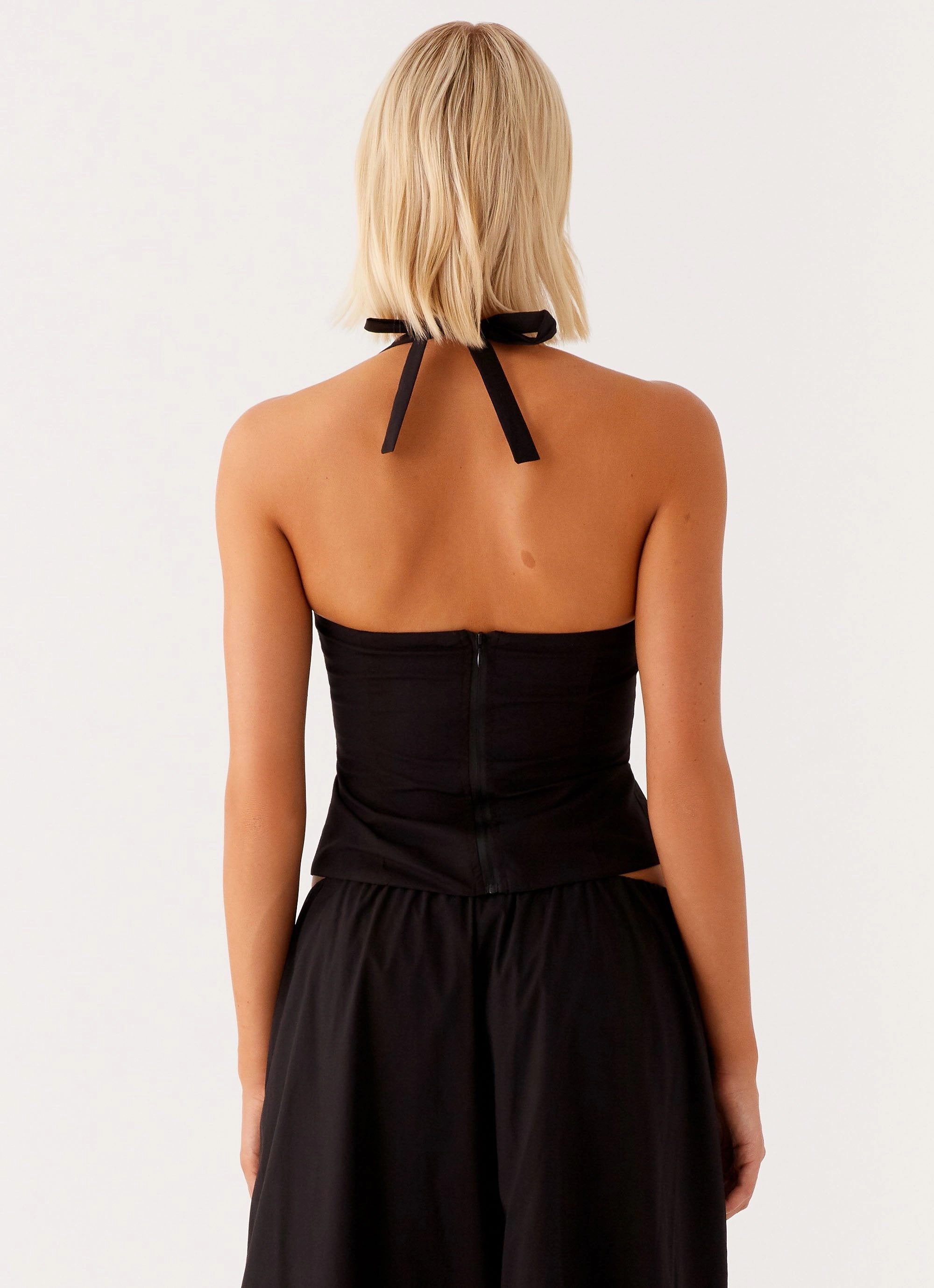 DoubleLayeredCollar Flexible Ribbing Cheryl Bustier Halter Top - Black