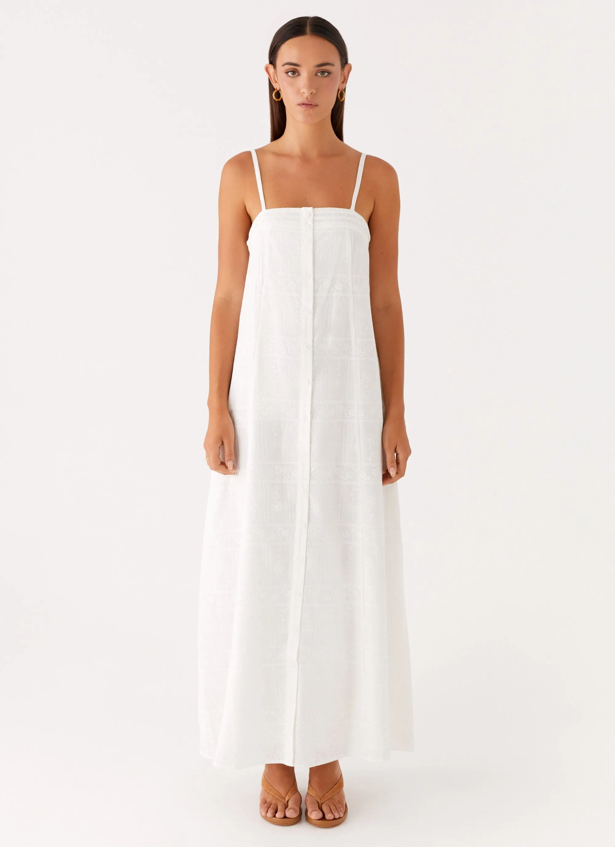 Noble Aura Cozy Balance Cole Maxi Dress - White