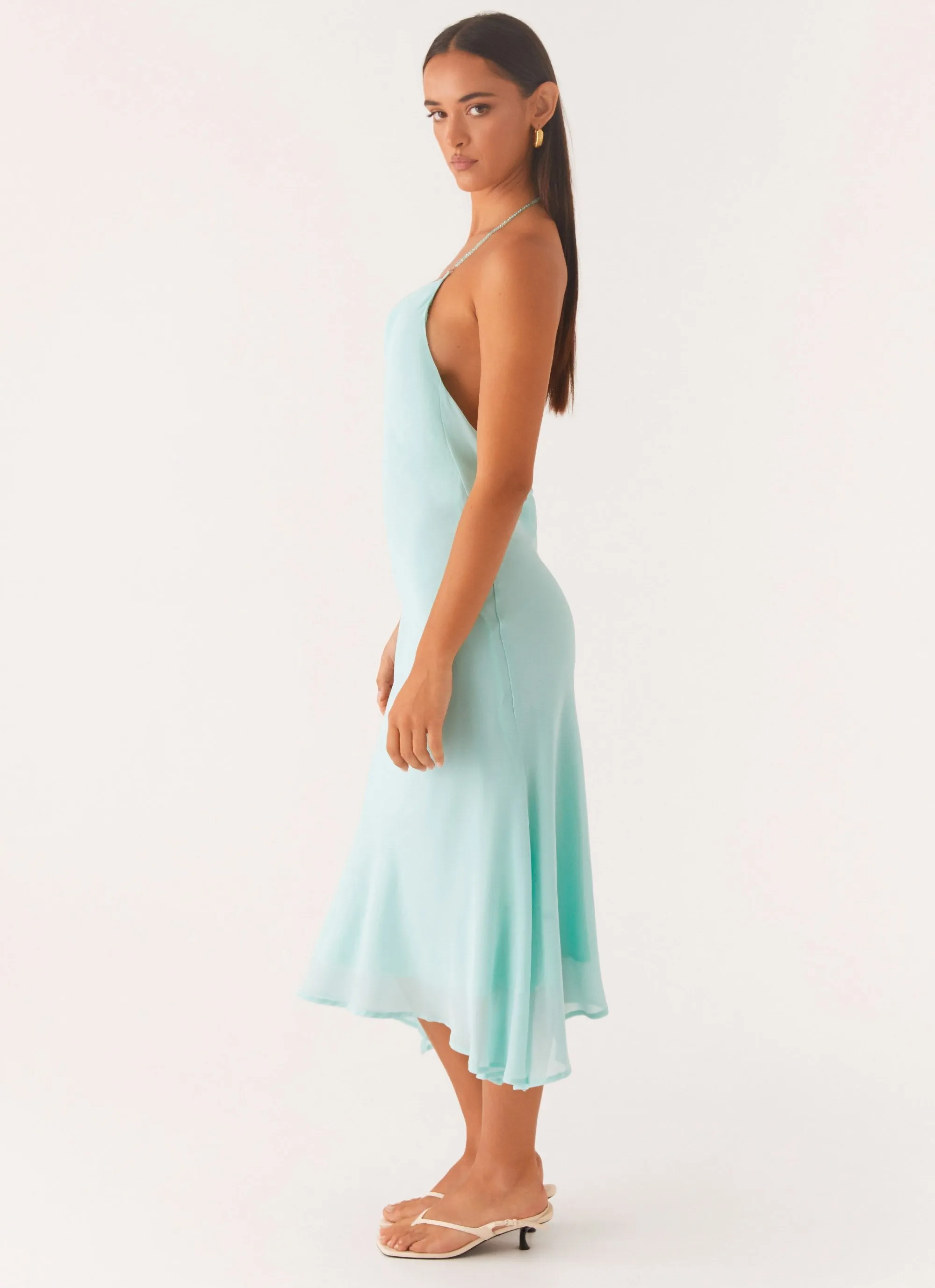 Deep Dive Midi Dress - Pale Blue Smocked-Detail Bold Elegance
