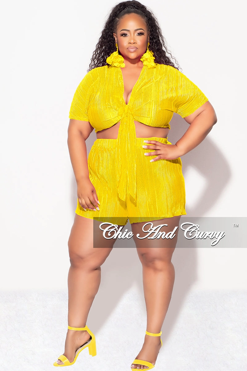 Final Sale Plus Size 2pc Pleated Crop Tie Top & Short Set in Yellow Tough Build