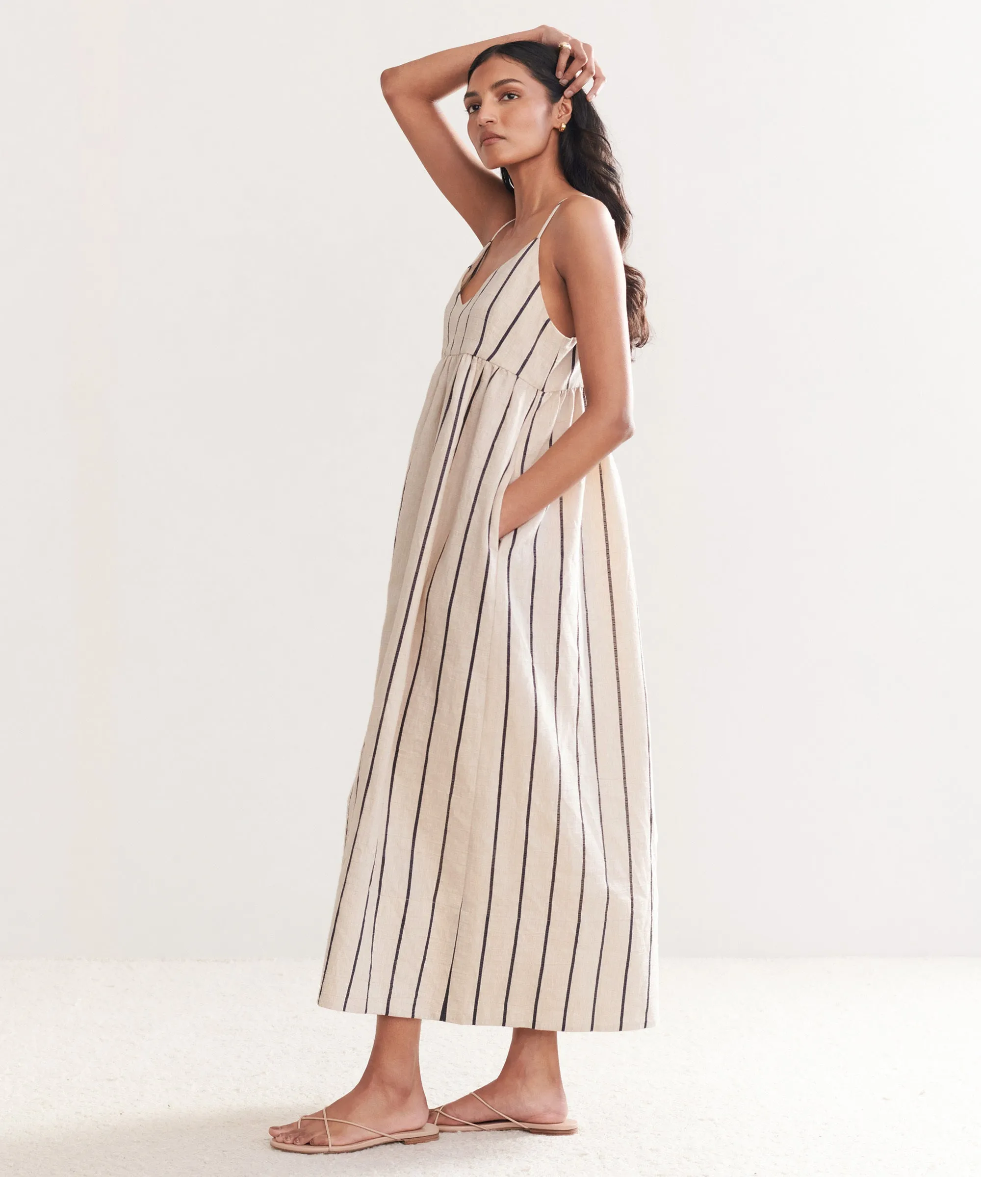 Natural Texture Comfortable outdoor wear Cove Dress