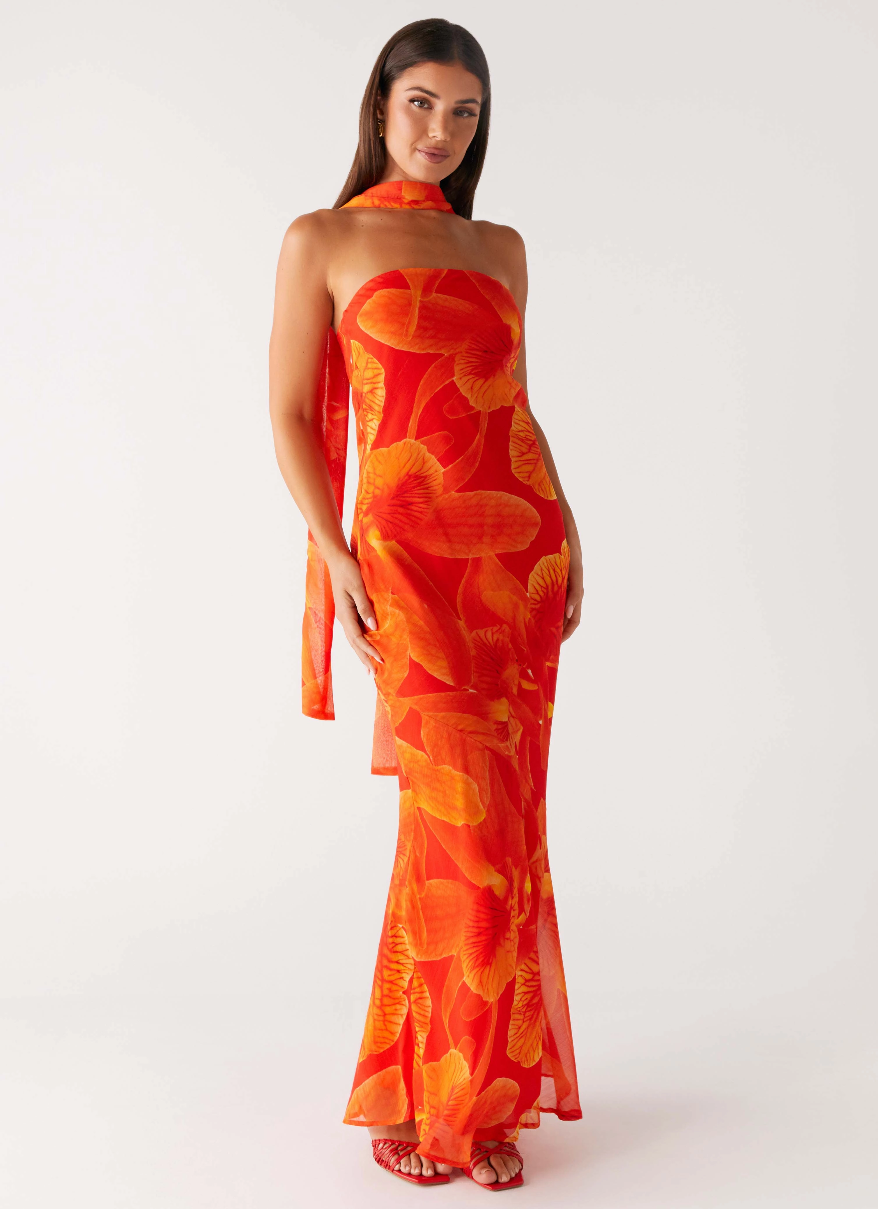 Under The Pagoda Maxi Dress - Orange Floral Classic Motion