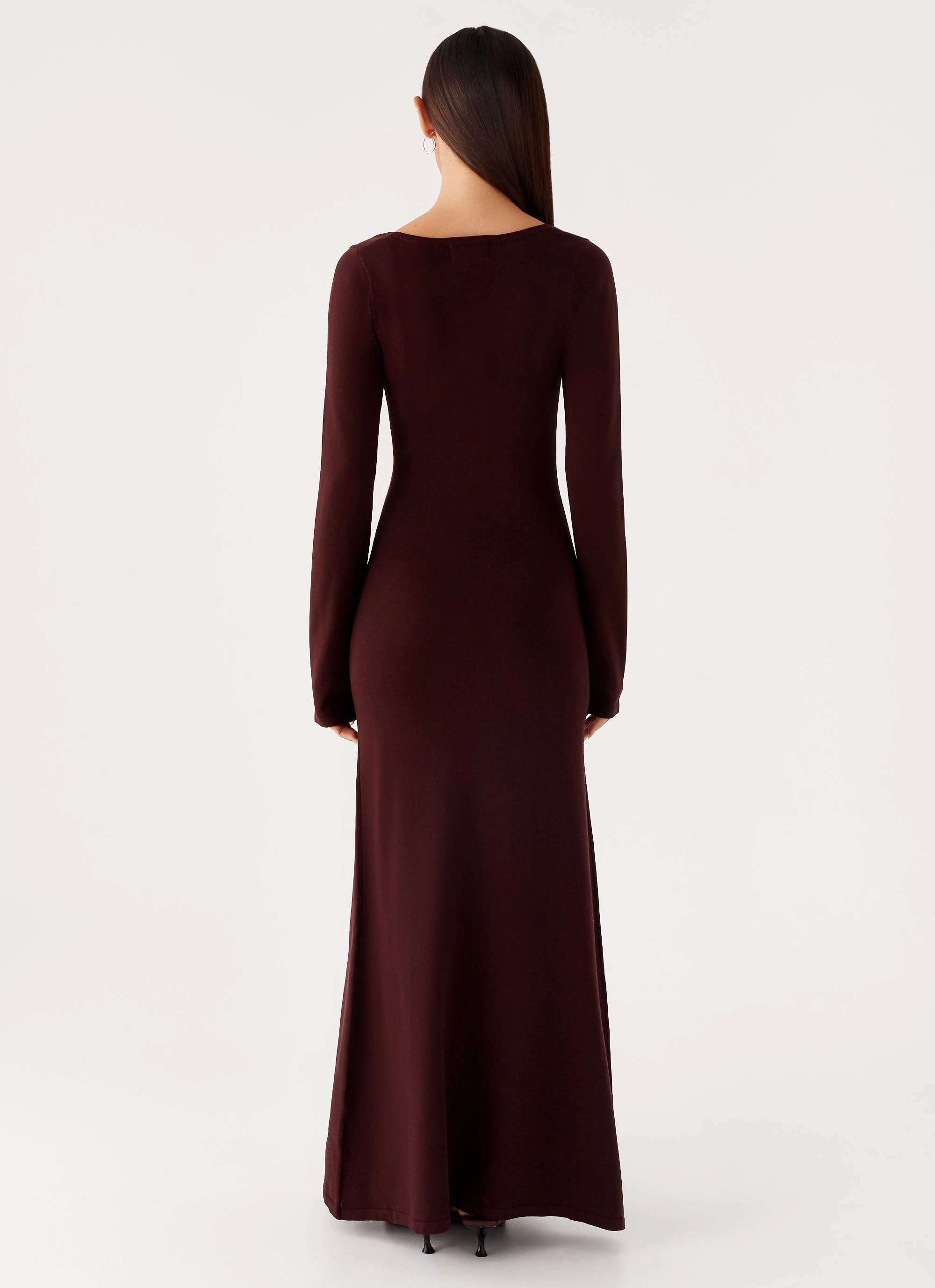 Chic Everyday Wear V-Neck Adora Long Sleeve Knit Maxi Dress - Chocolate