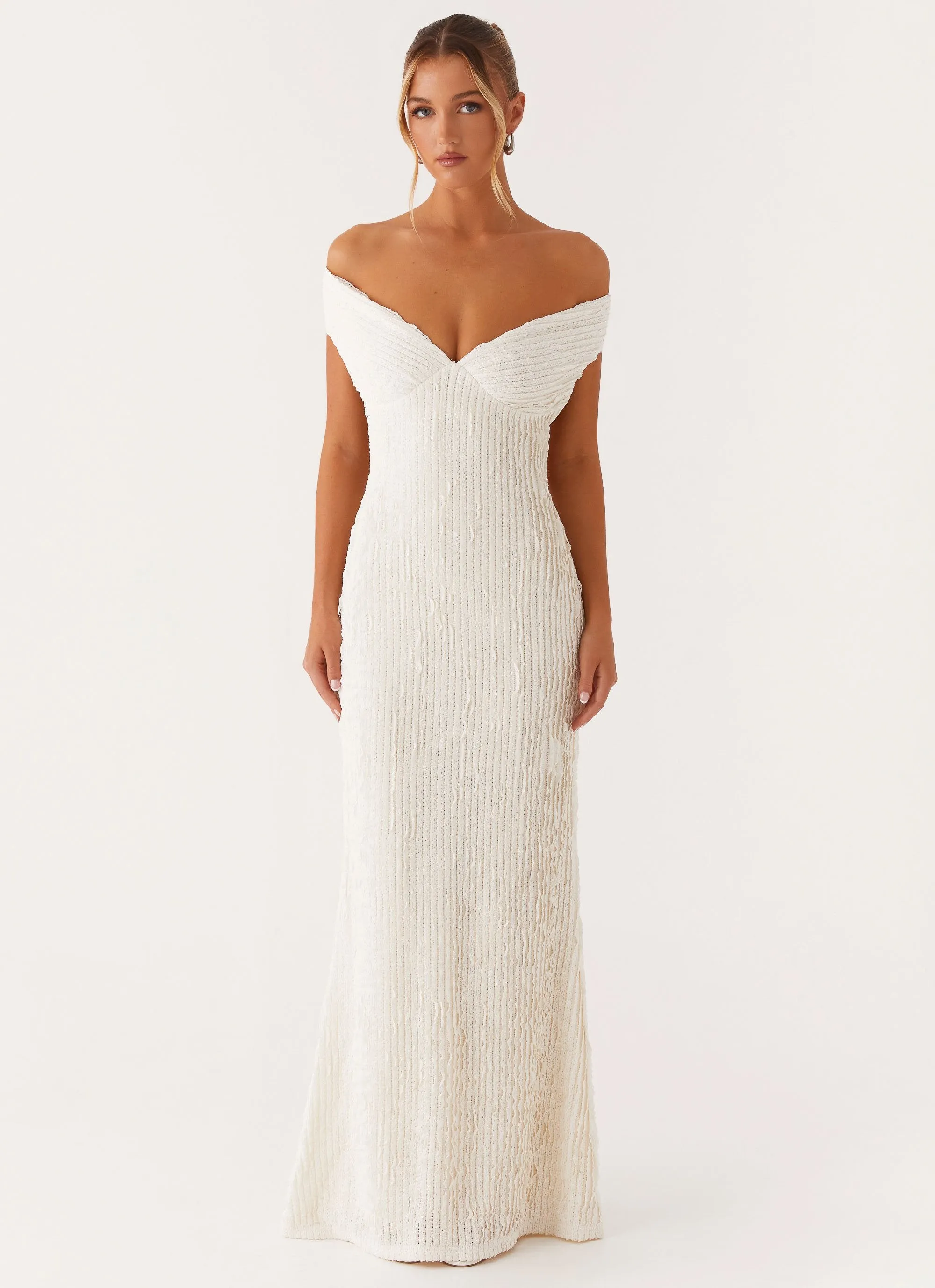 Feminine Touch Joyful Look Chantelle Maxi Dress - Ivory