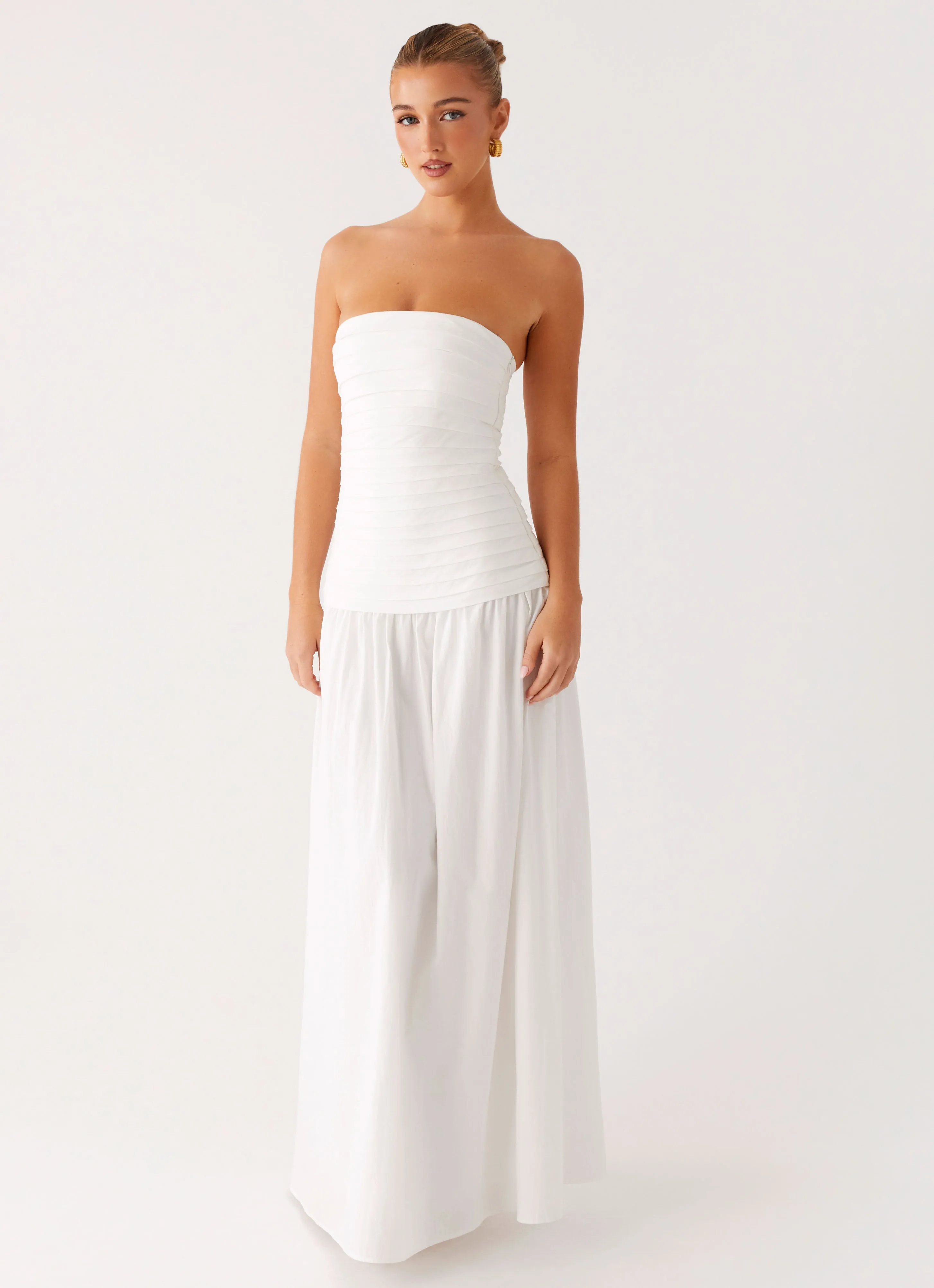 Farm Air Understated Elegance Tyrah Maxi Dress - White