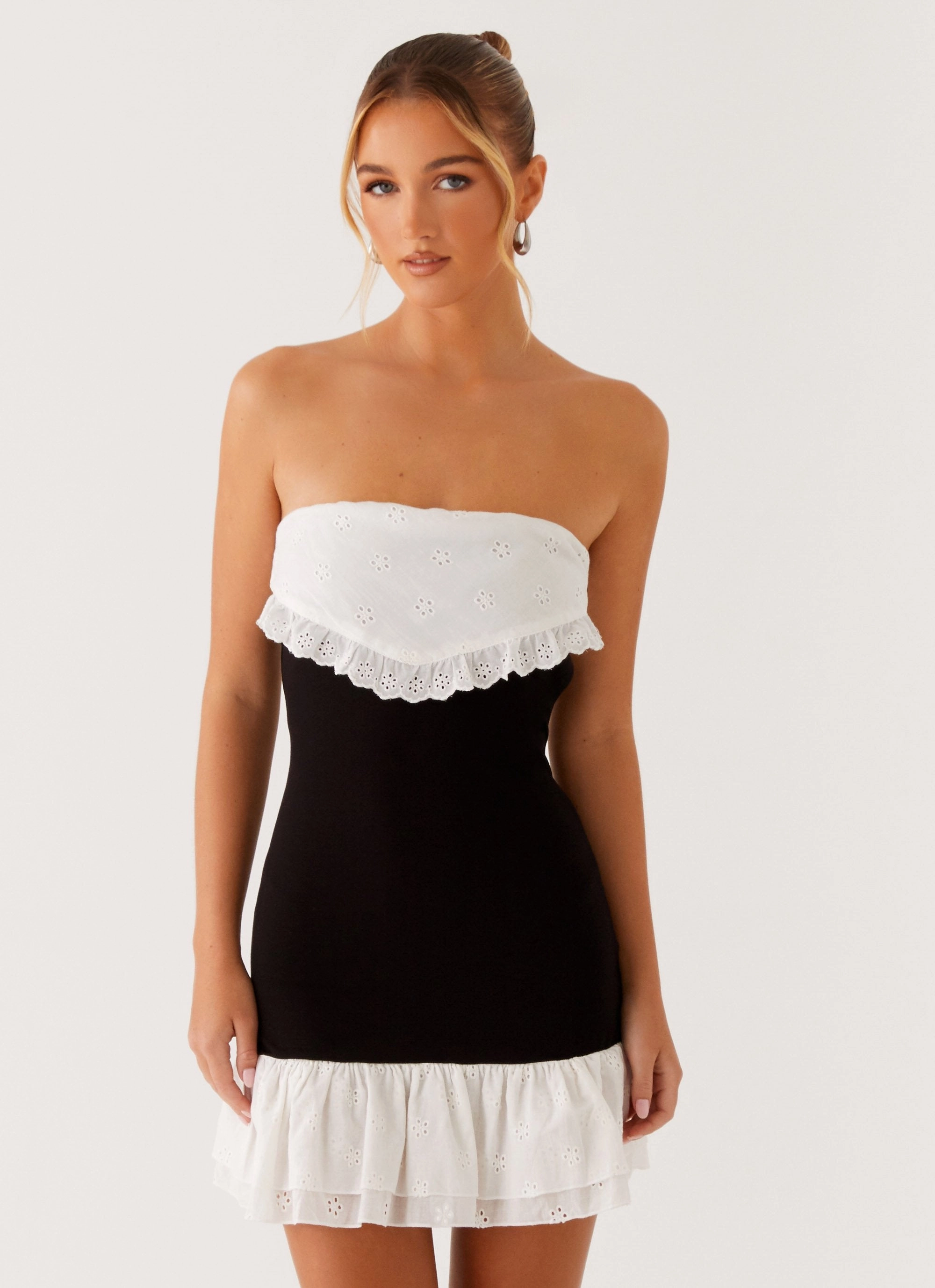 Nordic Plain Figure-Skimming Fran Broderie Mini Dress - Black
