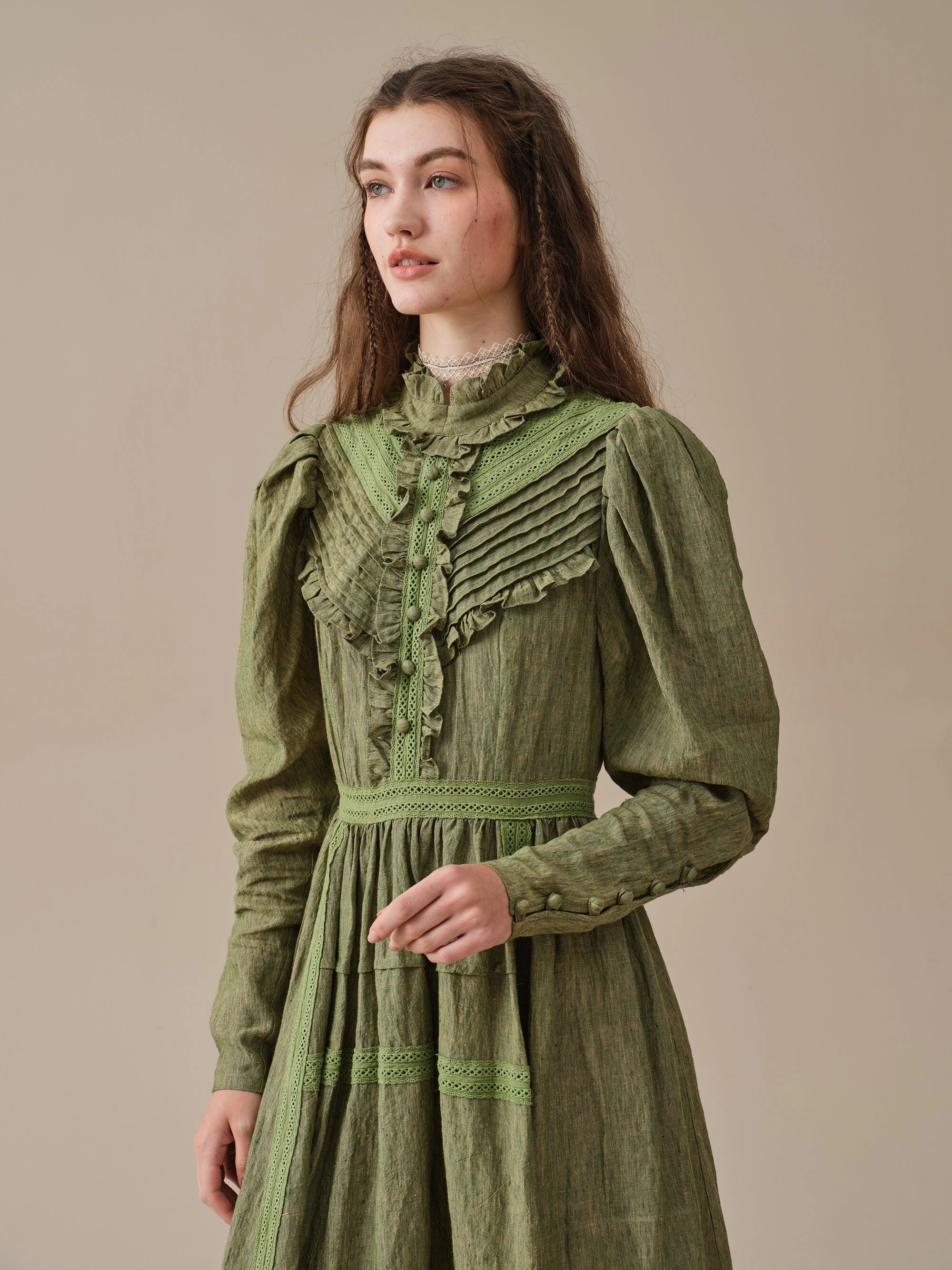 MARY 18 | VINTAGE LINEN DRESS GOWN QuickReleaseFastenings