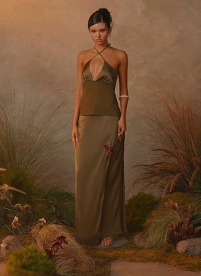 Mavie Maxi Skirt - Khaki Relax Mode Easy Pack
