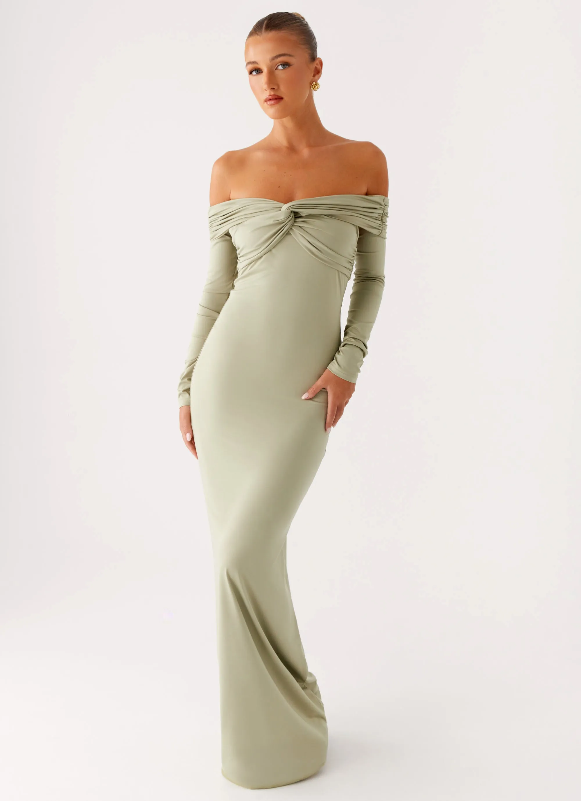 Airy Movement Must Have Marla Long Sleeve Maxi Dress - Sage