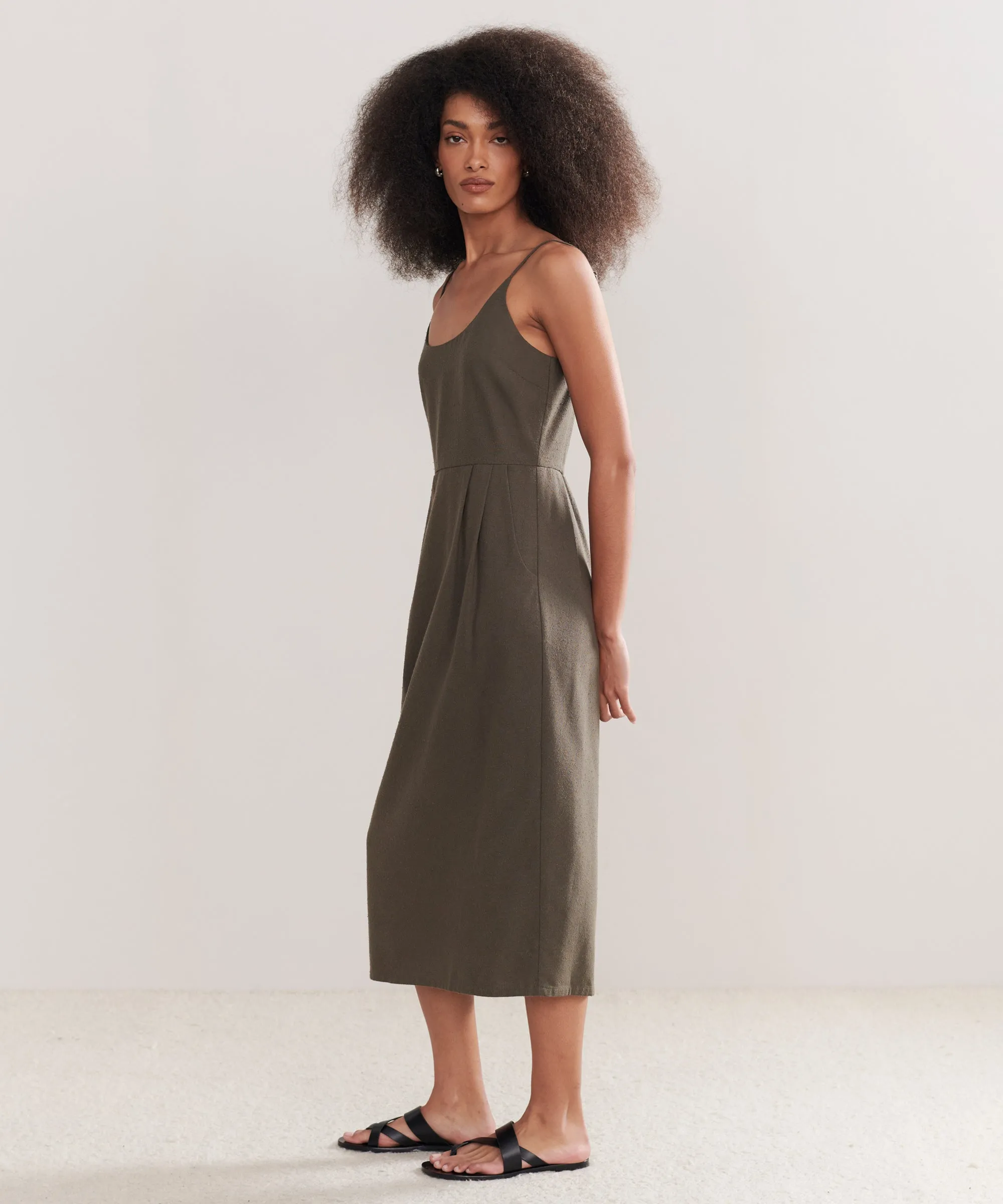 Rove Dress Dressy Yet Comfortable Sleeveless Cut