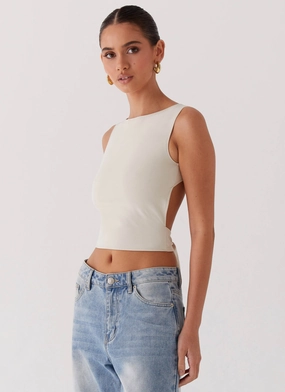 Saskie Crop Top - Ivory TaglessNecklineComfort