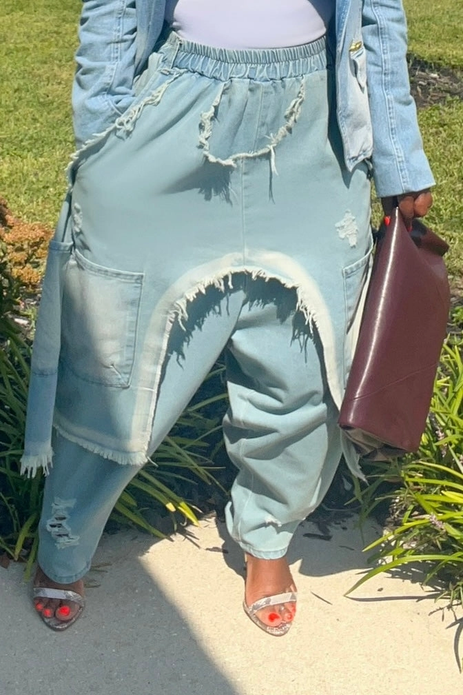 Perfectly Relaxed Jeena Distressed Oversize Drop-Crotch Denim Pants-Light Wash
