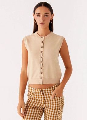 Quick Dry Tech Mickey Knit Vest - Cream