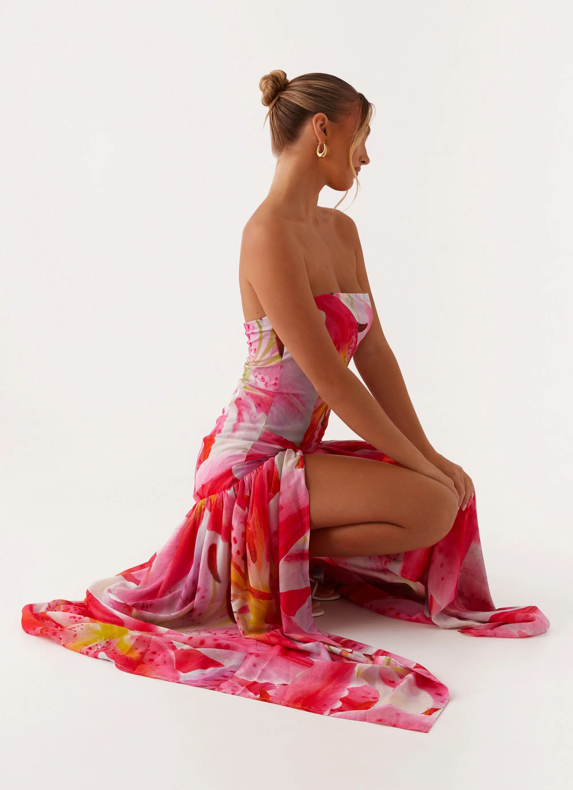 Classic Touch Leg-Lengthening Eden Strapless Maxi Dress - White Pink Lilly
