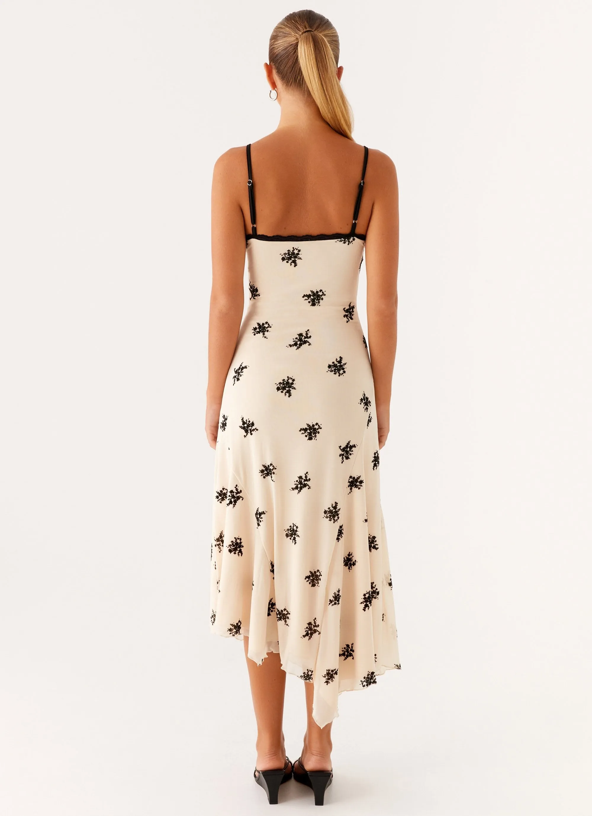 Perfect Day-to-Night Church Proper Amelia Midi Dress - Nude