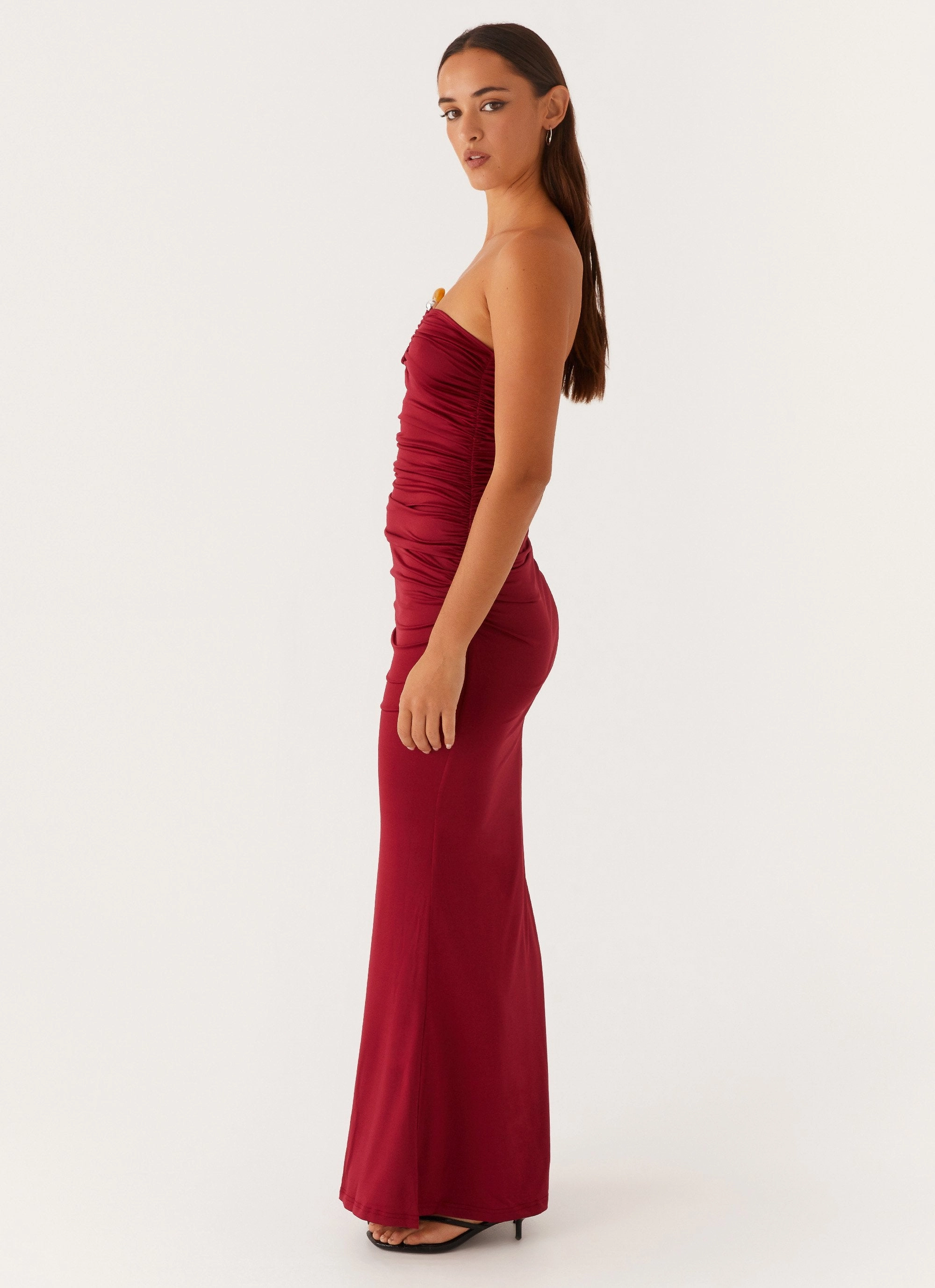 Rudy Maxi Dress - Maroon Chic and Stylish Thermal-Lined