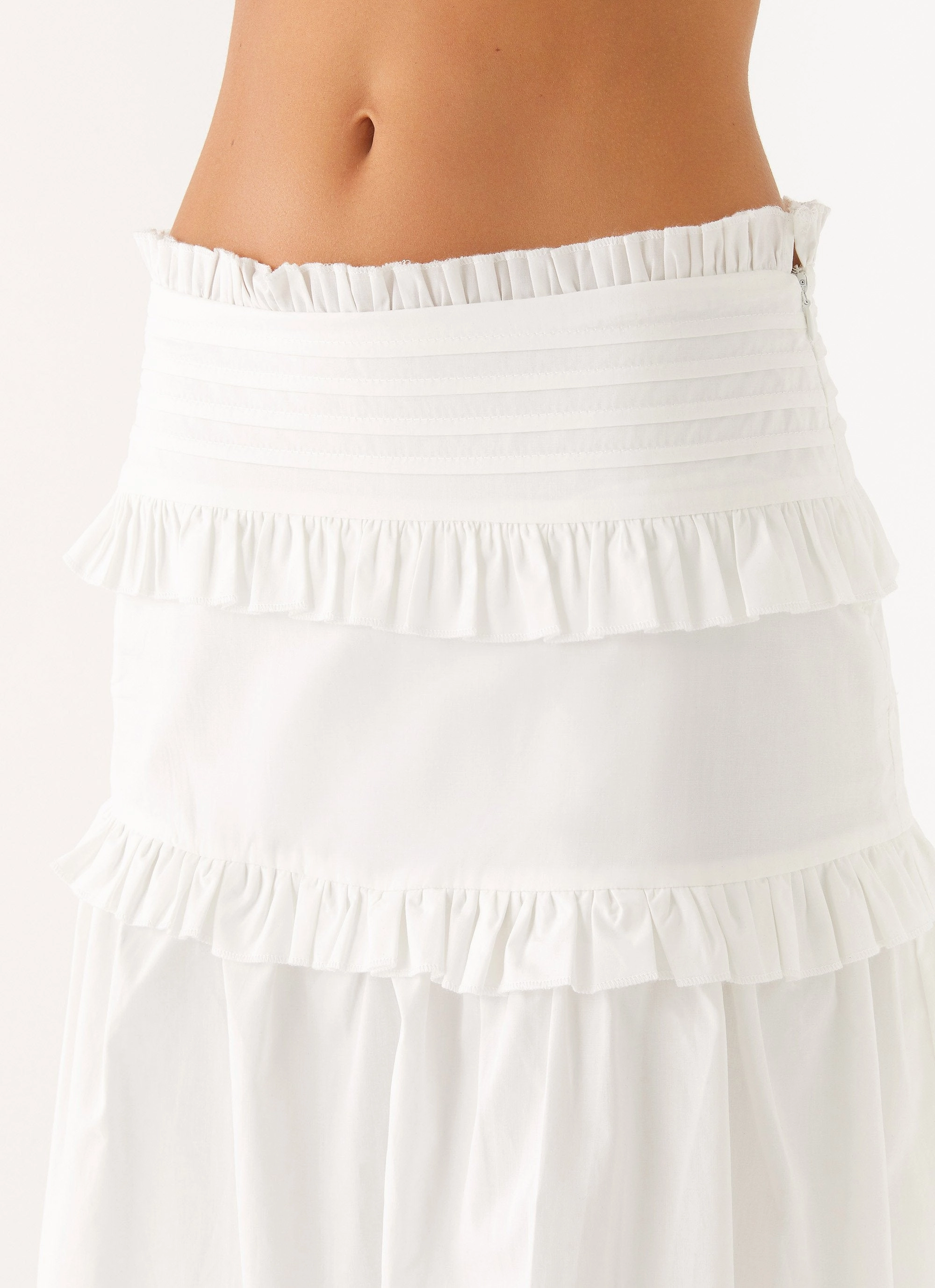 Soft Touch Lining Effortless Tiered Maxi Skirt - White