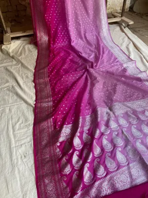 Elegant and Timeless: Handwoven Pink Pure Chiffon Banarasi Sari