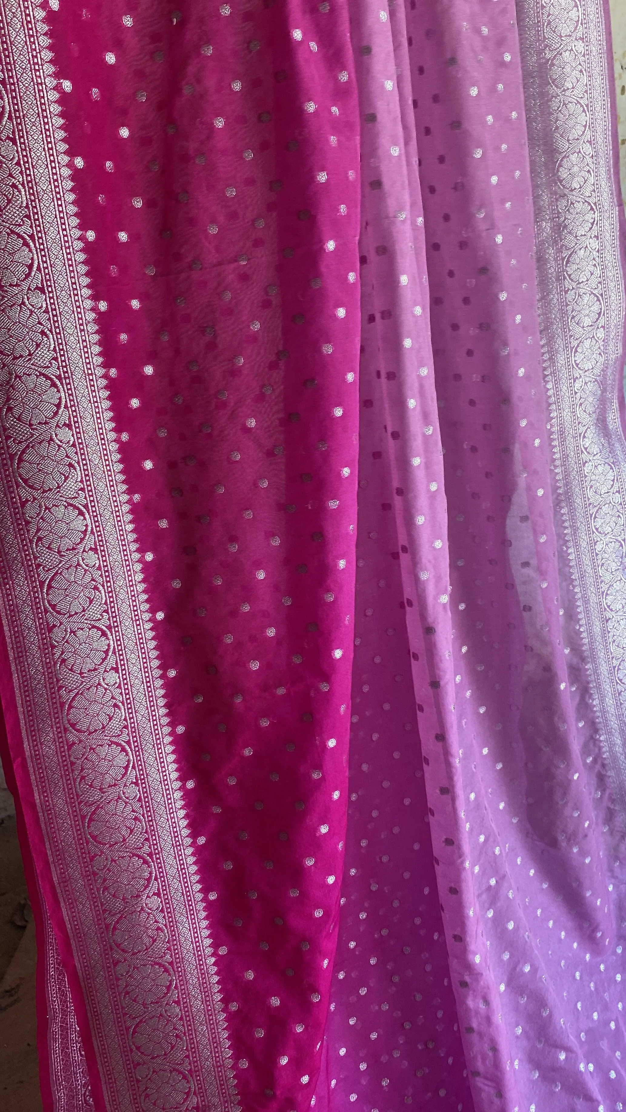 Elegant and Timeless: Handwoven Pink Pure Chiffon Banarasi Sari
