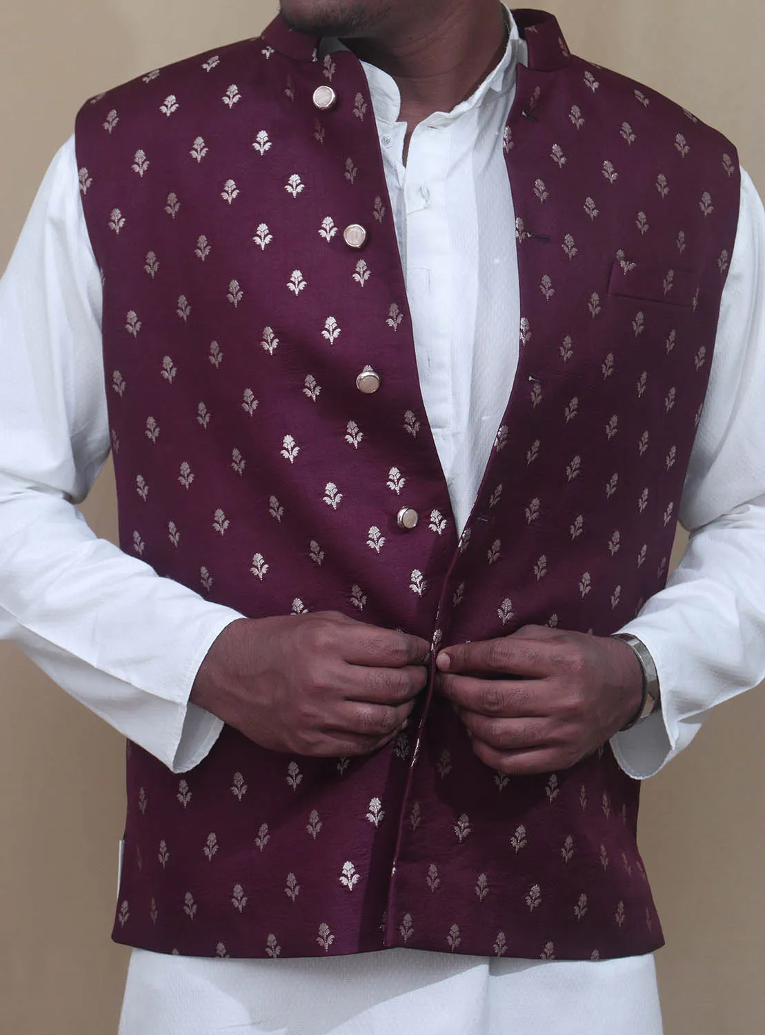 Elegant Maroon Banarasi Silk Jacket: A Timeless Fashion Statement