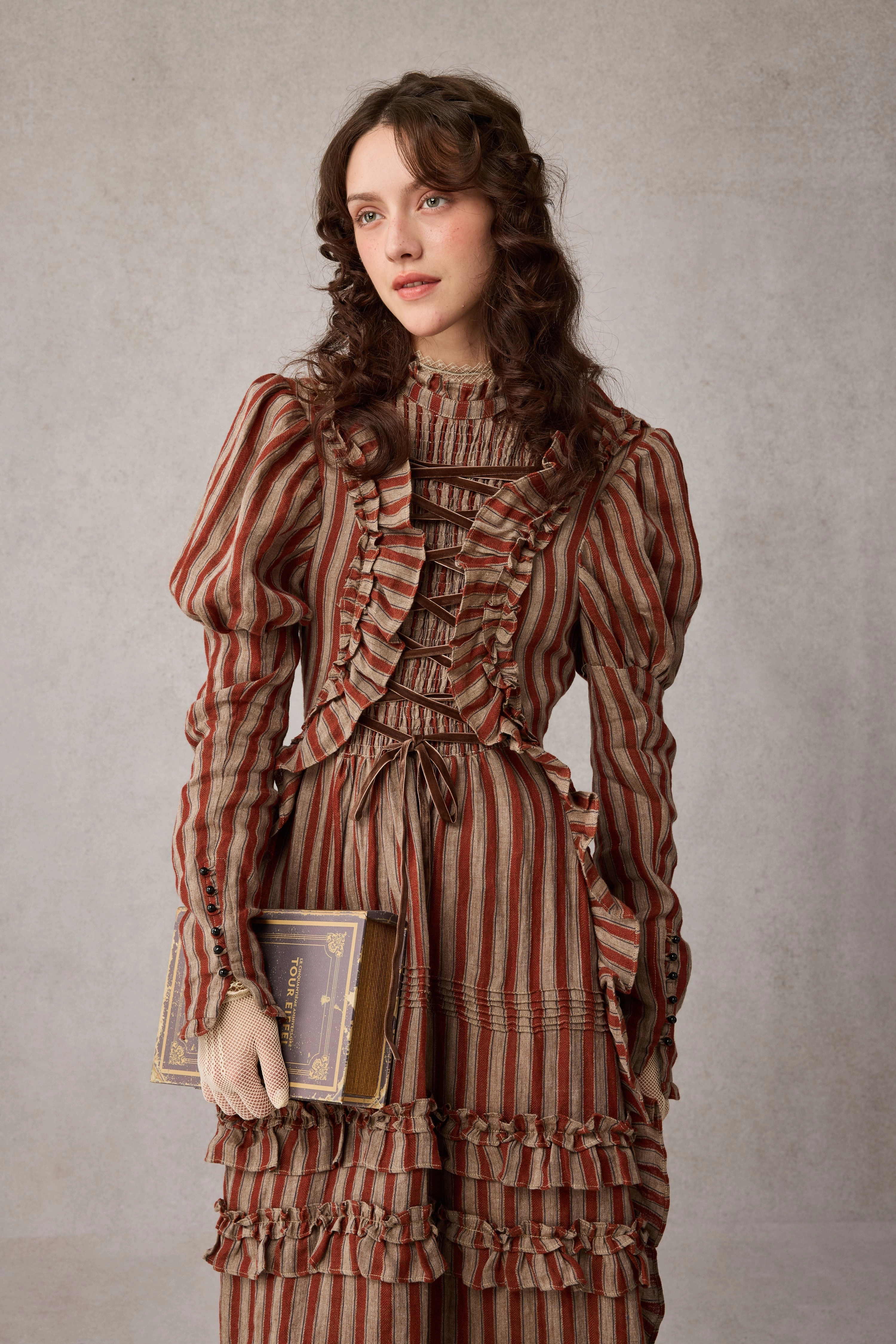 Temperature control Odor Resistant Elizabeth 15 | Victorian Linen Dress