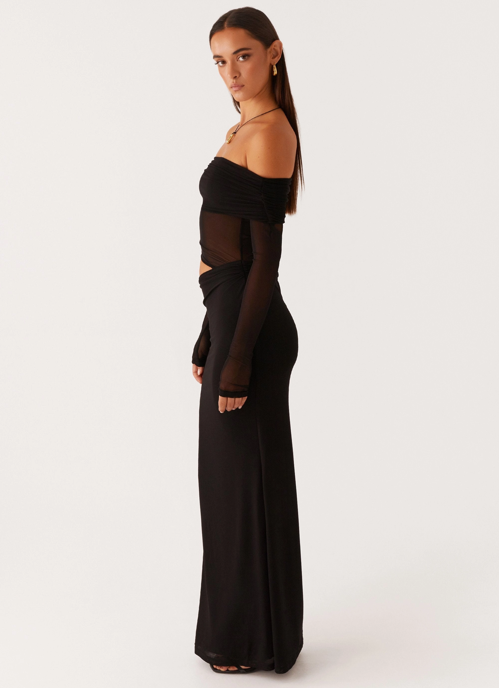 Autumn-Season Daily Form Emery Maxi Dress - Black