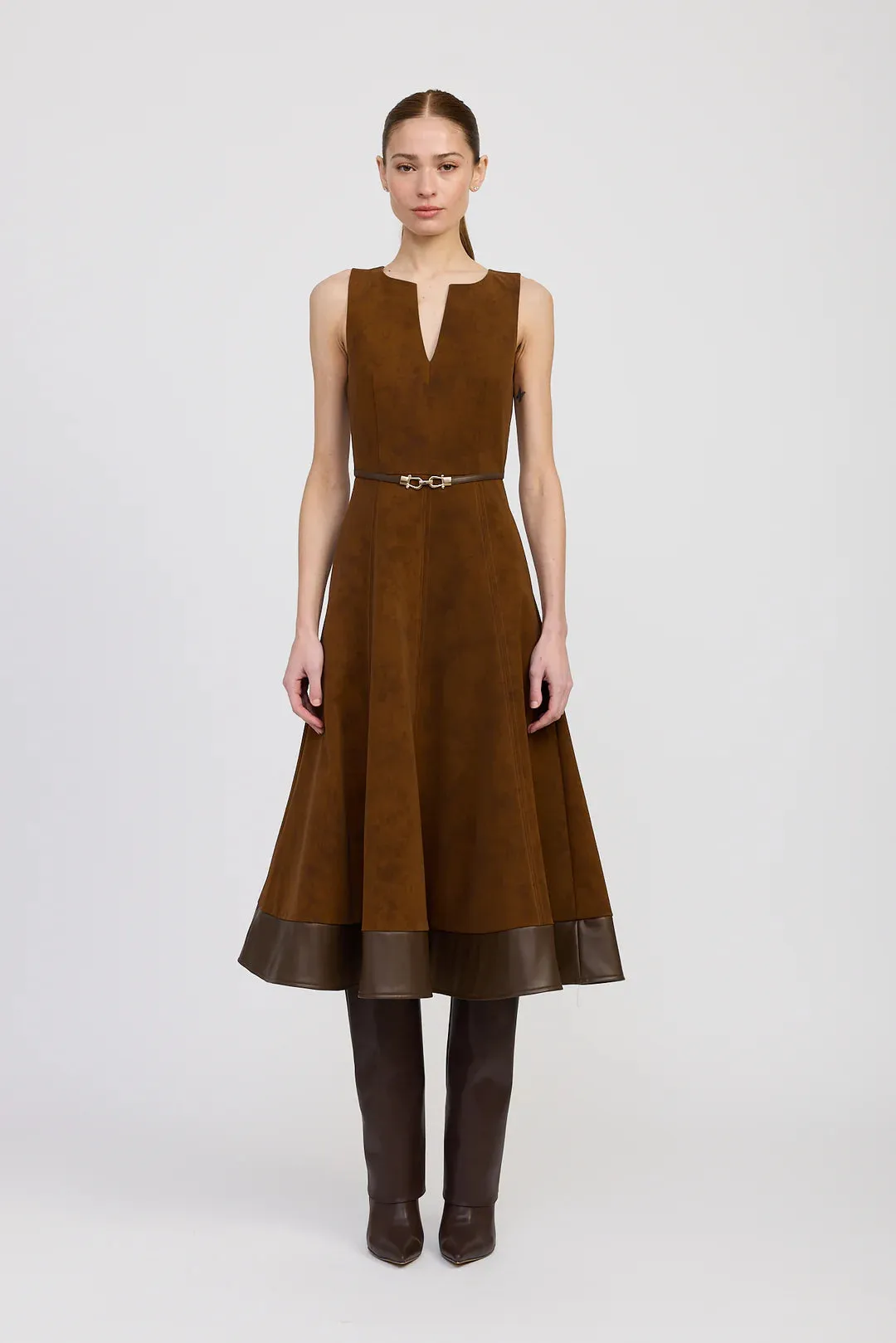 Street-Style En Saison Eloise Midi Dress Brown