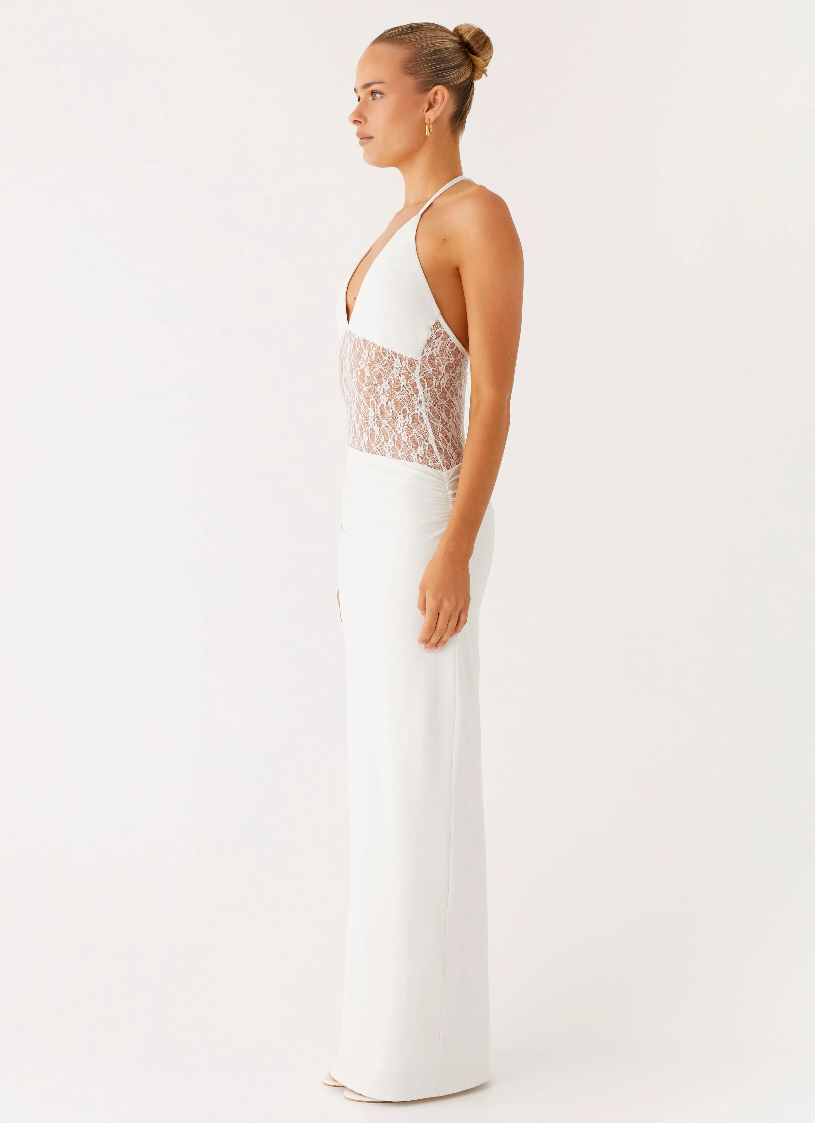 Easy Pretty Smooth Curve Enchant Lace Maxi Dress - Ivory